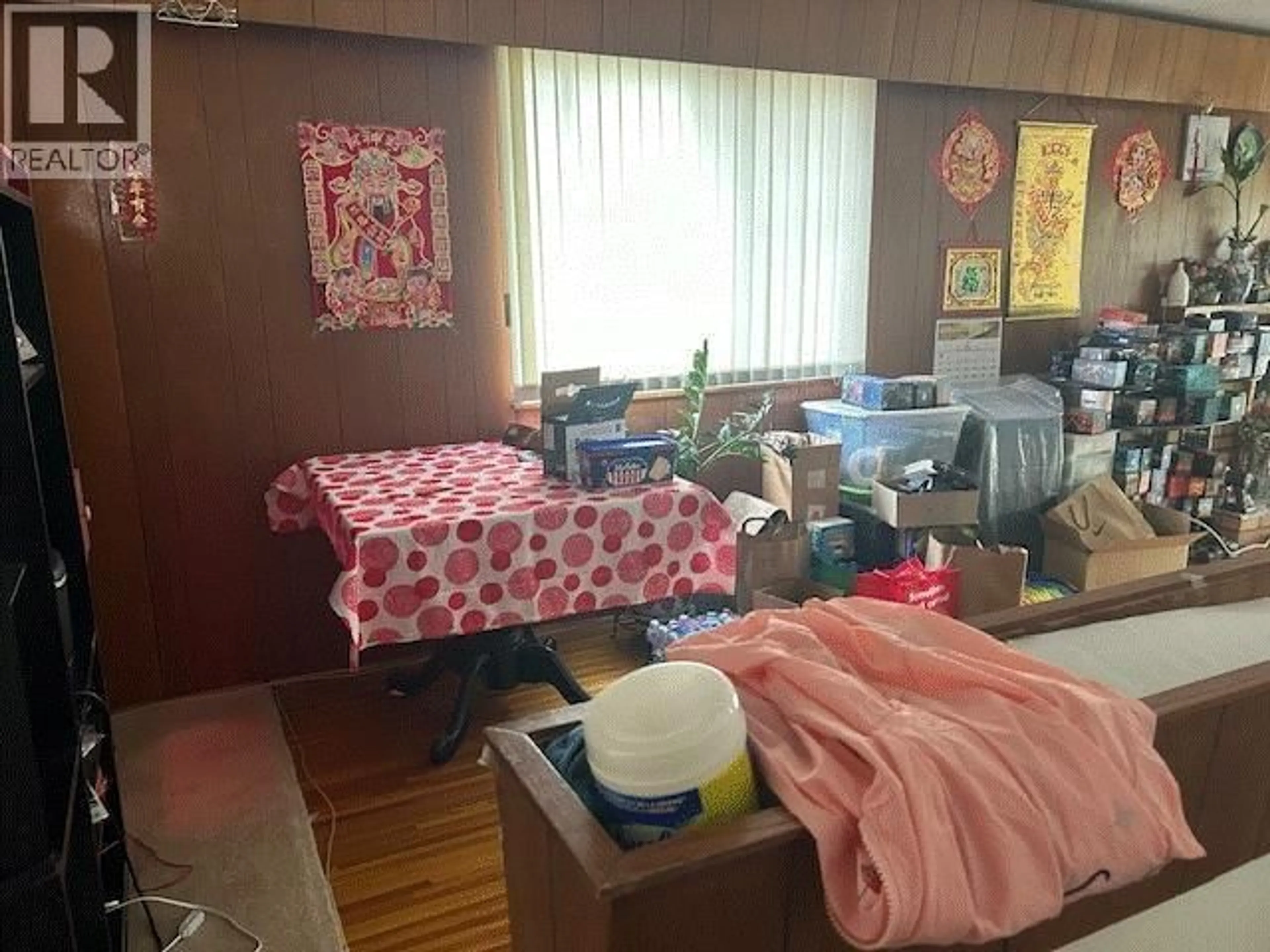 A pic of a room for 1320 11TH AVENUE, Vancouver British Columbia V5N1Y5