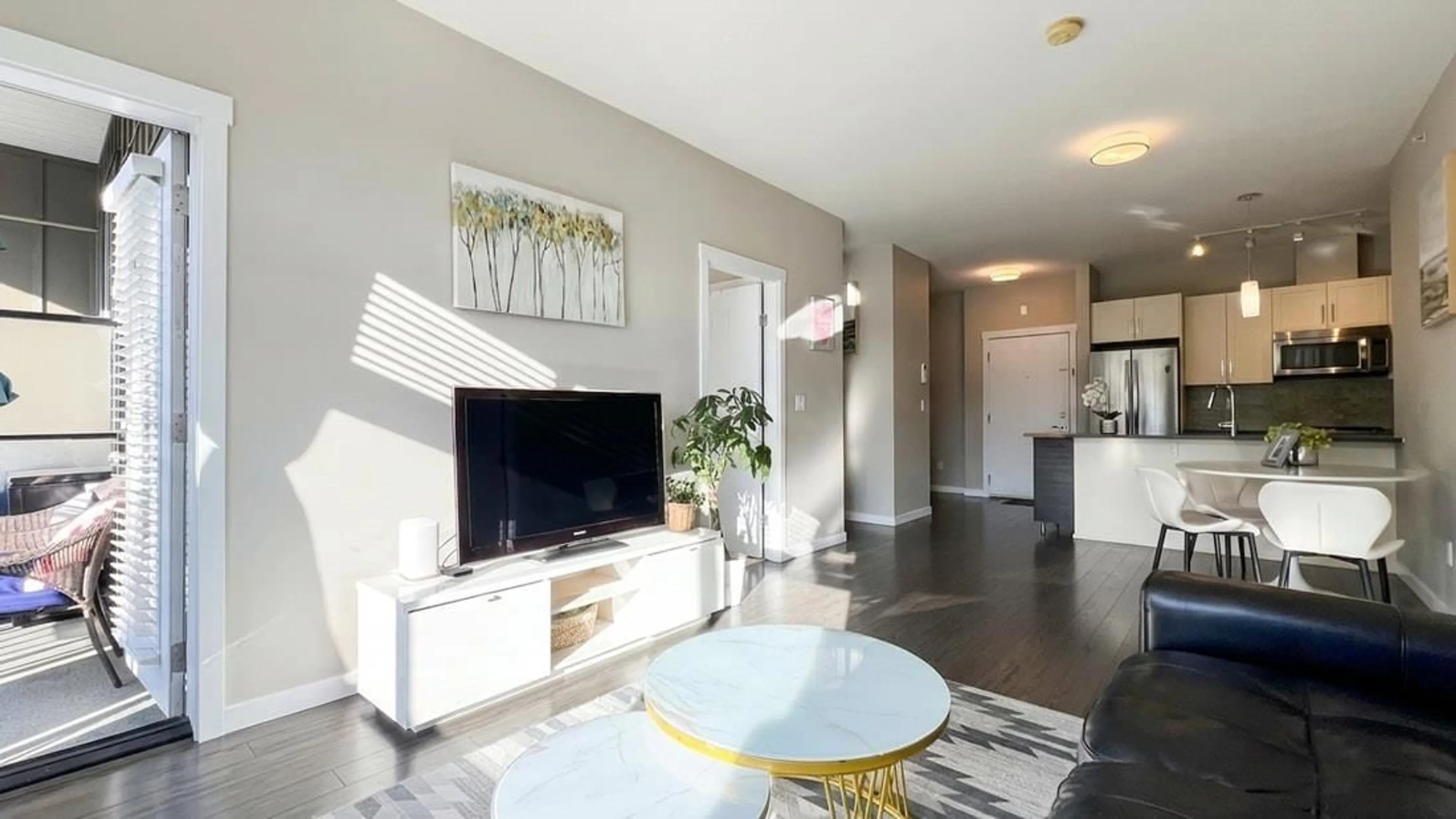 Living room with furniture, unknown for 505 - 2855 156 STREET, Surrey British Columbia V3Z3Y3