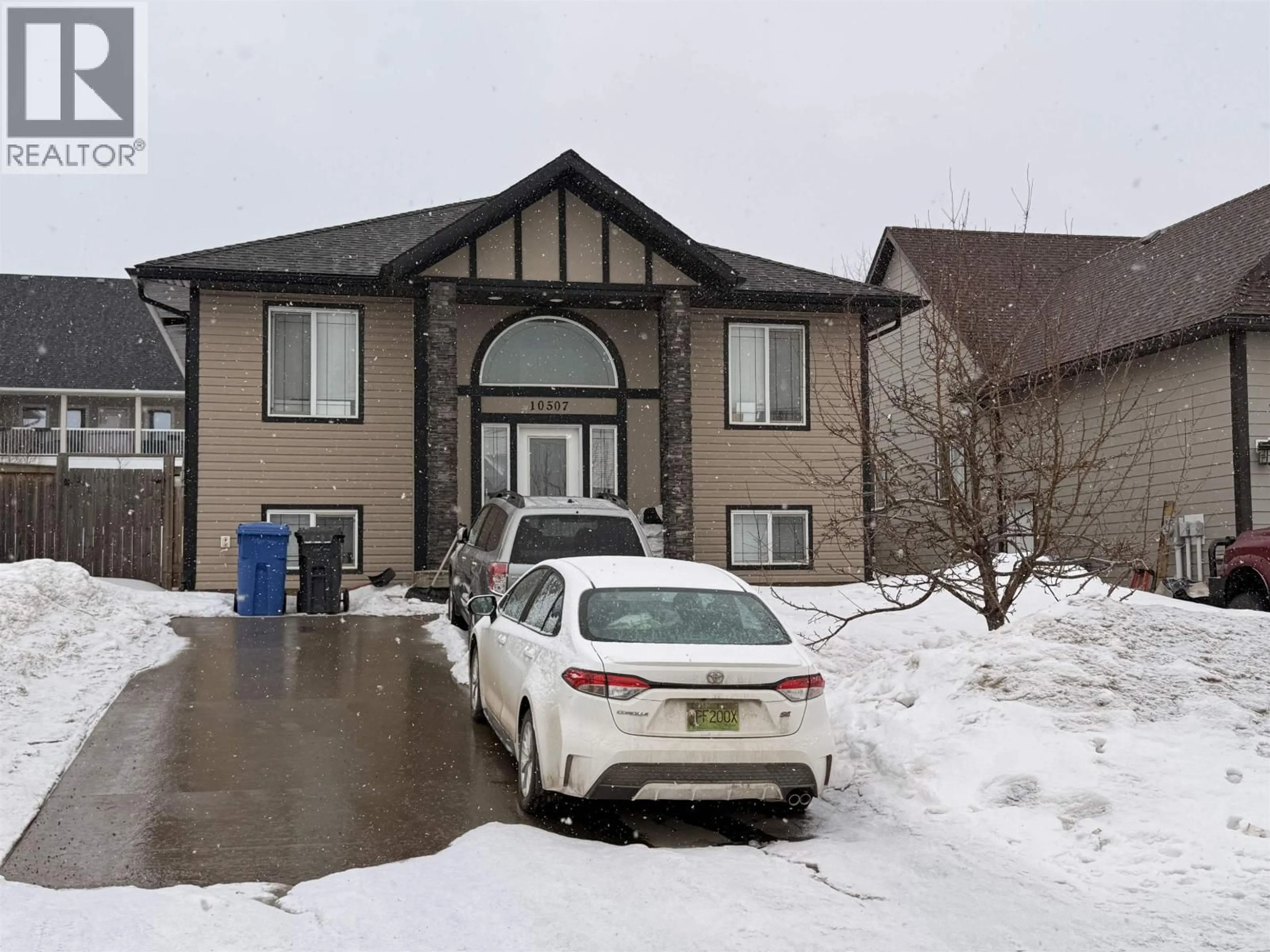 A pic from outside/outdoor area/front of a property/back of a property/a pic from drone, street for 10507 109 STREET, Fort St. John British Columbia V1J0J3