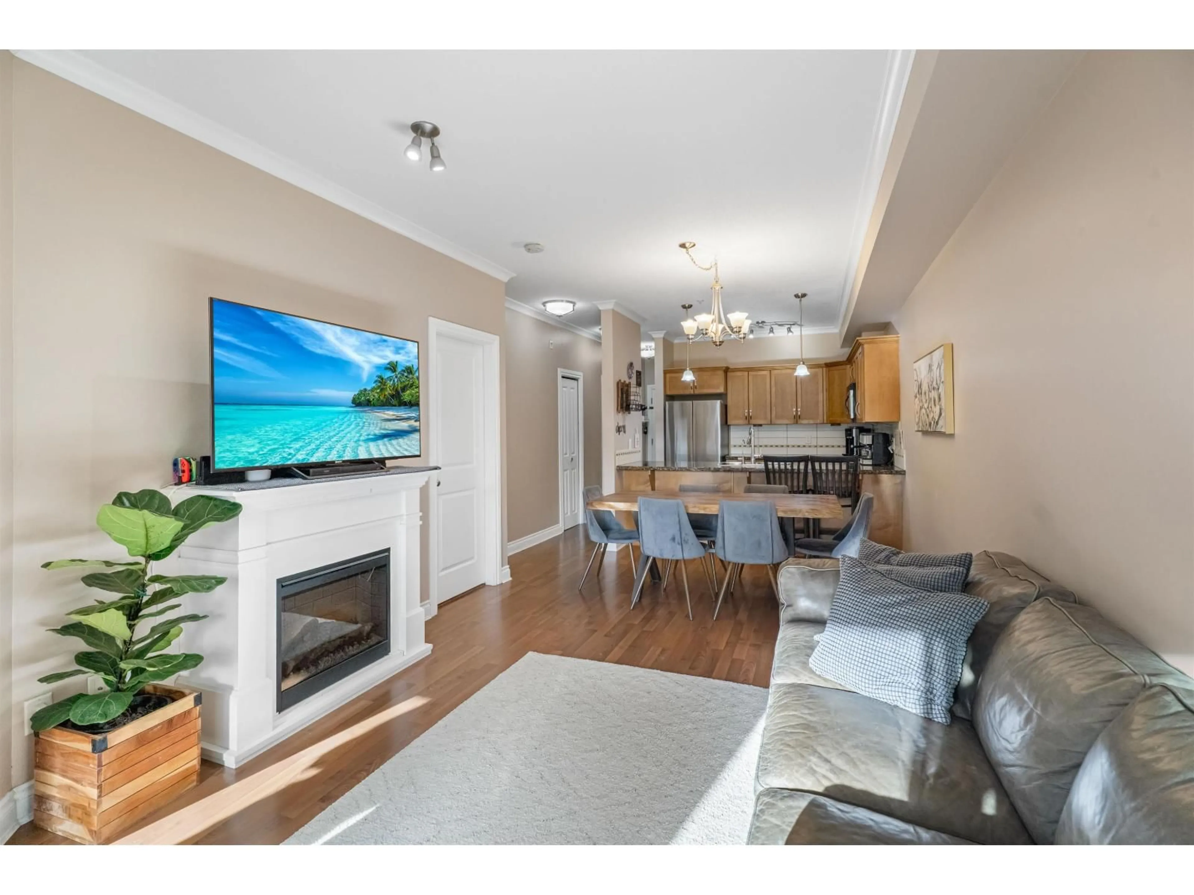 Unknown for 104 - 20286 53A AVENUE, Langley British Columbia V3A0A8