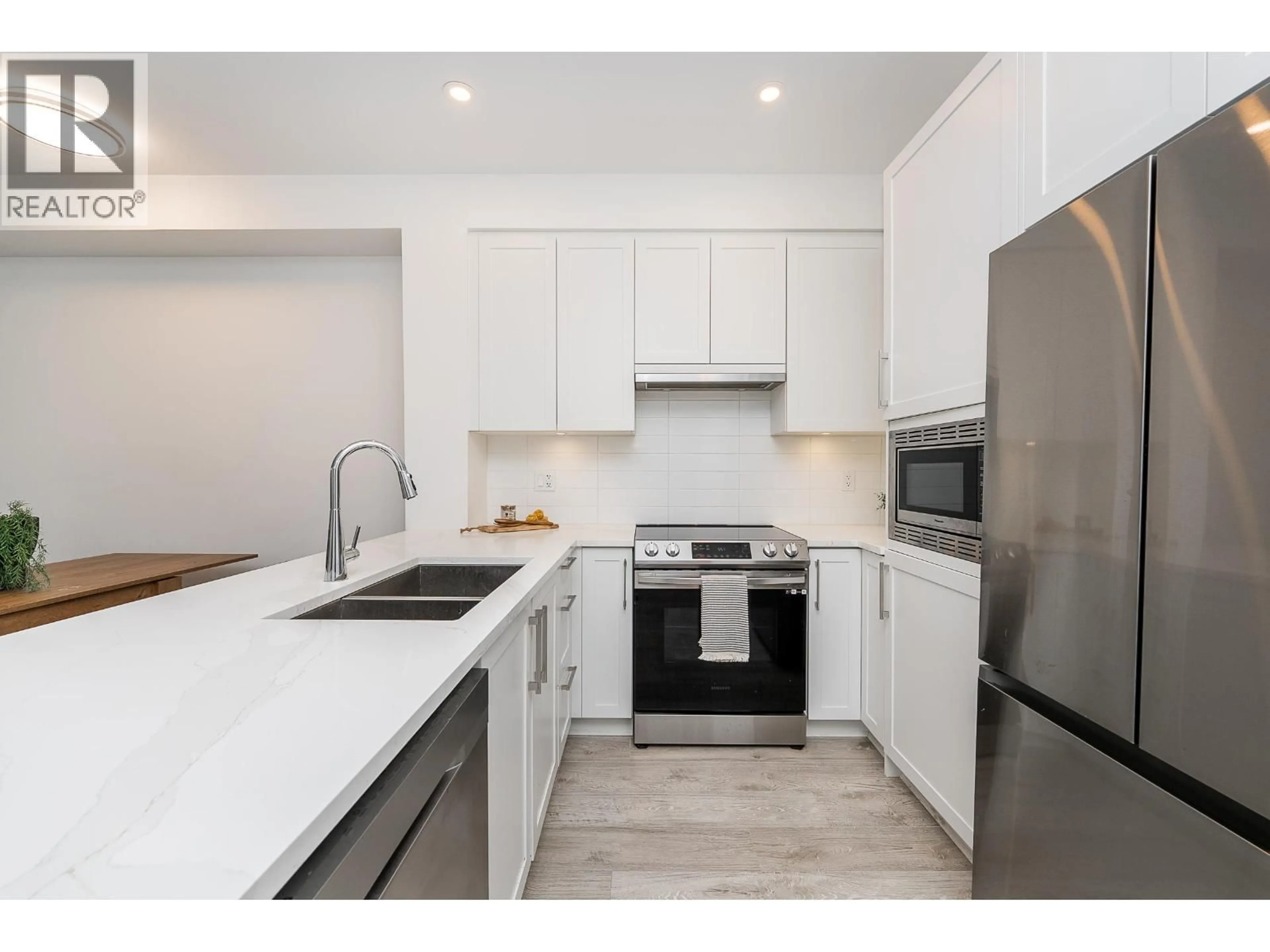 Standard kitchen, ceramic/tile floor for 214 - 2160 GRANT AVENUE, Port Coquitlam British Columbia V3B0T3