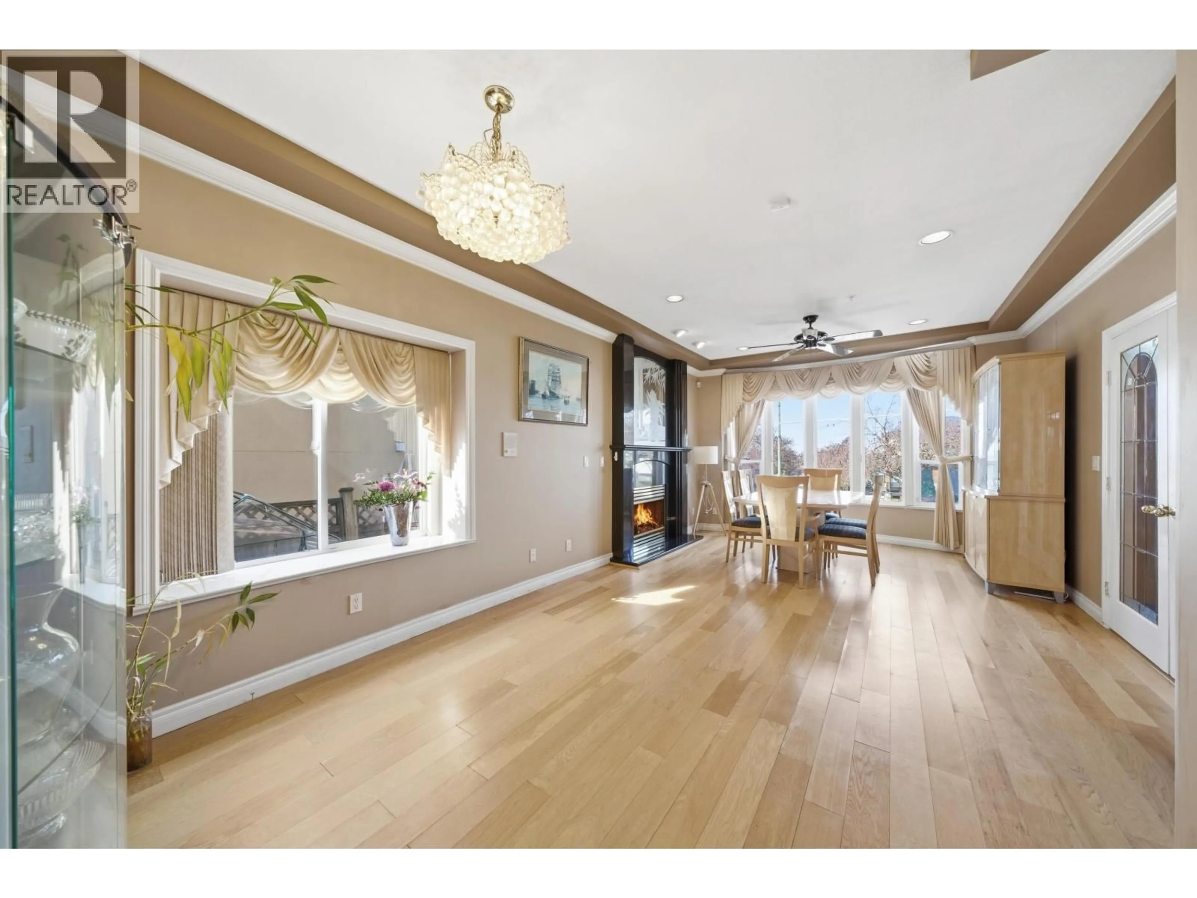 Unknown for 7962 VICTORIA DRIVE, Vancouver British Columbia V5P4A5