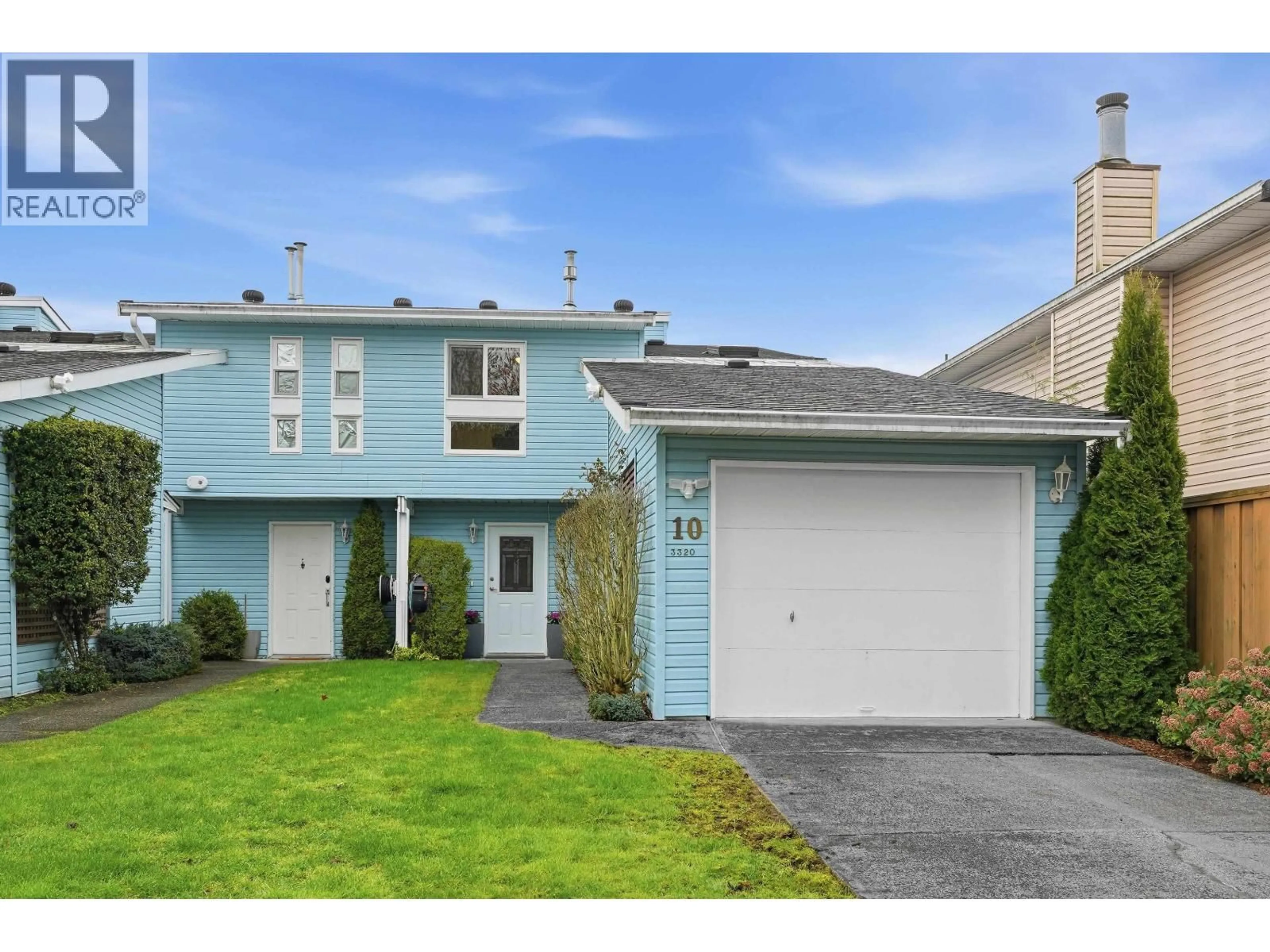 Home with vinyl exterior material, street for 10 - 3320 ULSTER STREET, Port Coquitlam British Columbia V3B7H7