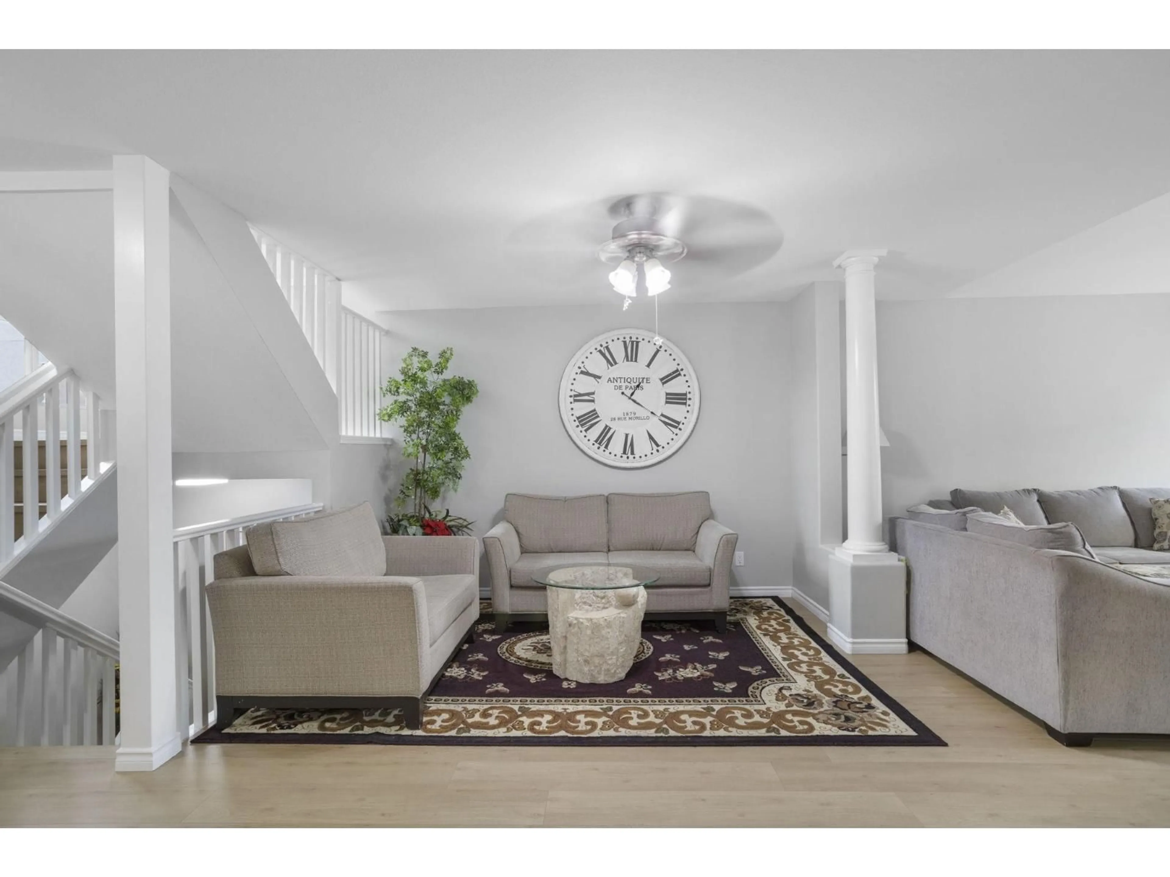 Living room with furniture, unknown for 32 - 2525 YALE COURT, Abbotsford British Columbia V2S8G9