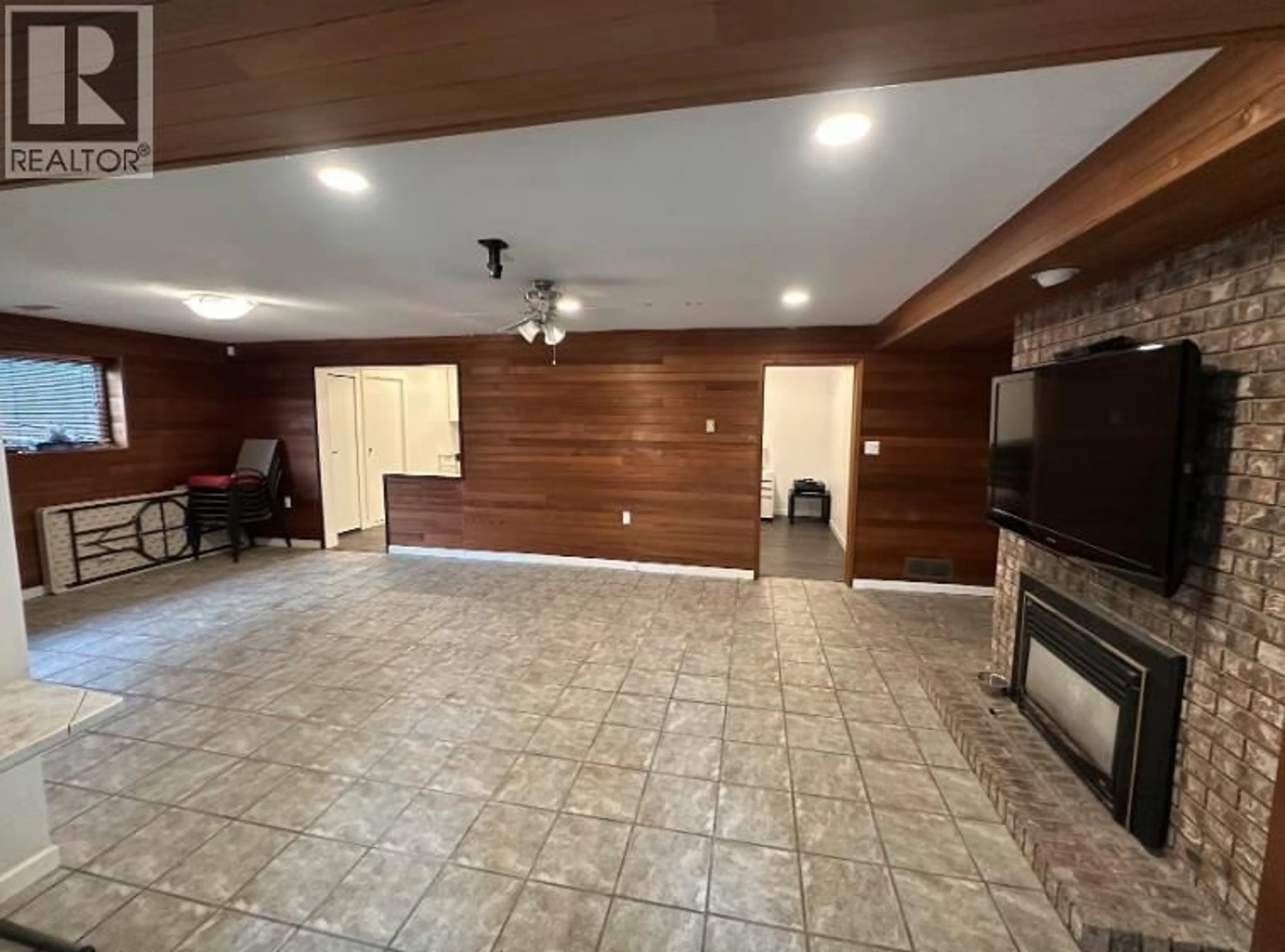 Unknown for 7879 WELSLEY DRIVE, Burnaby British Columbia V5E3X4