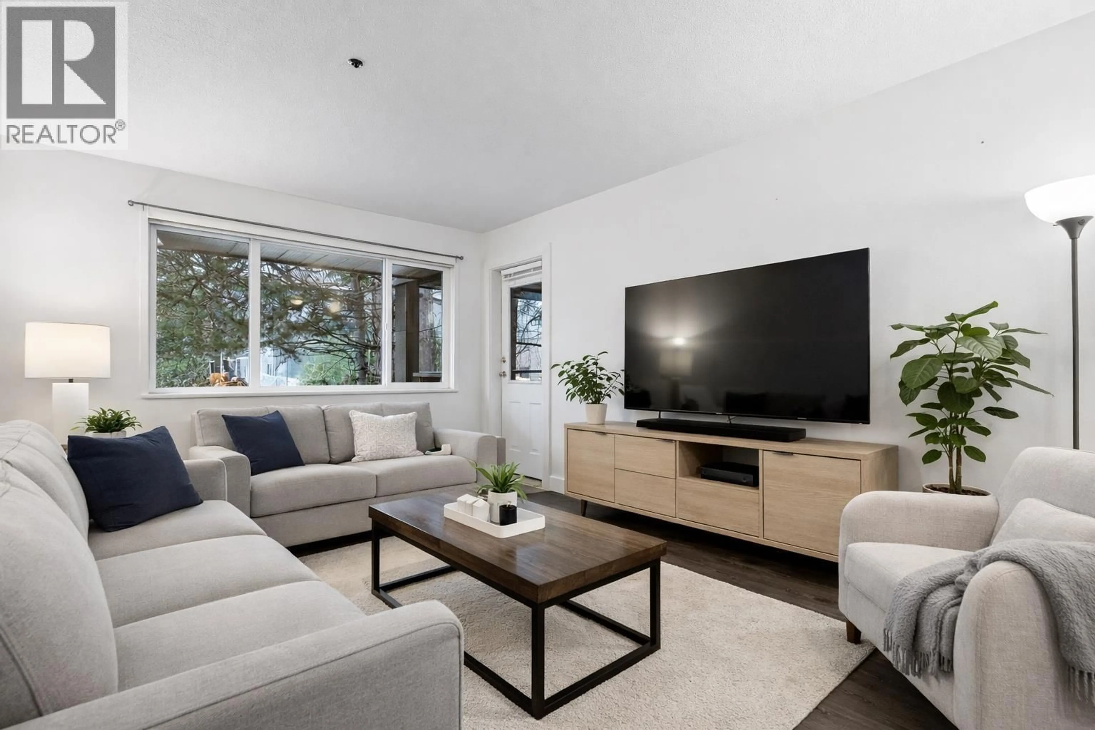 Living room with furniture, unknown for 502 - 1310 CARIBOO STREET, New Westminster British Columbia V3M1X2