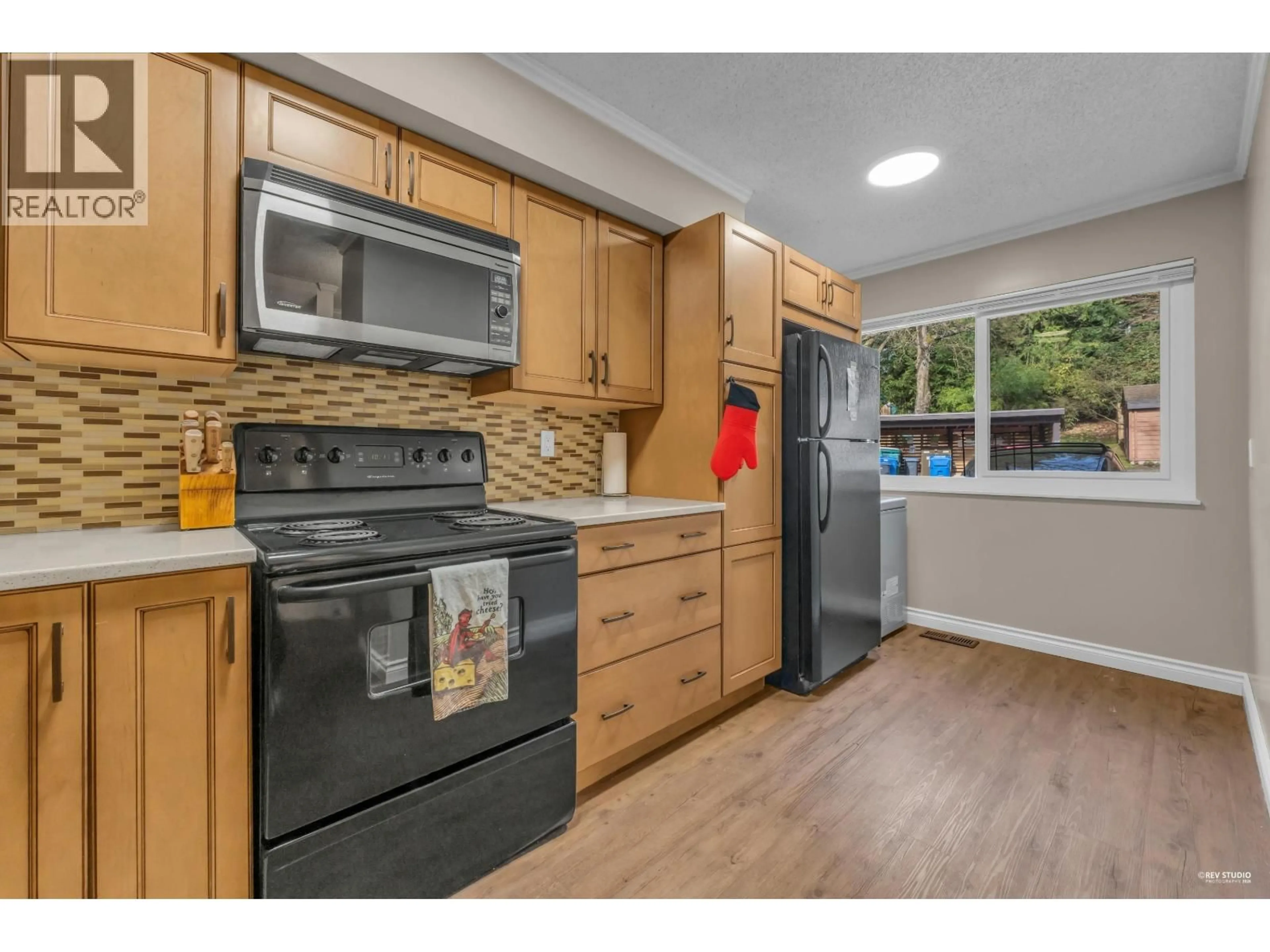 Unknown for 202 CARDIFF WAY, Port Moody British Columbia V3H3X8