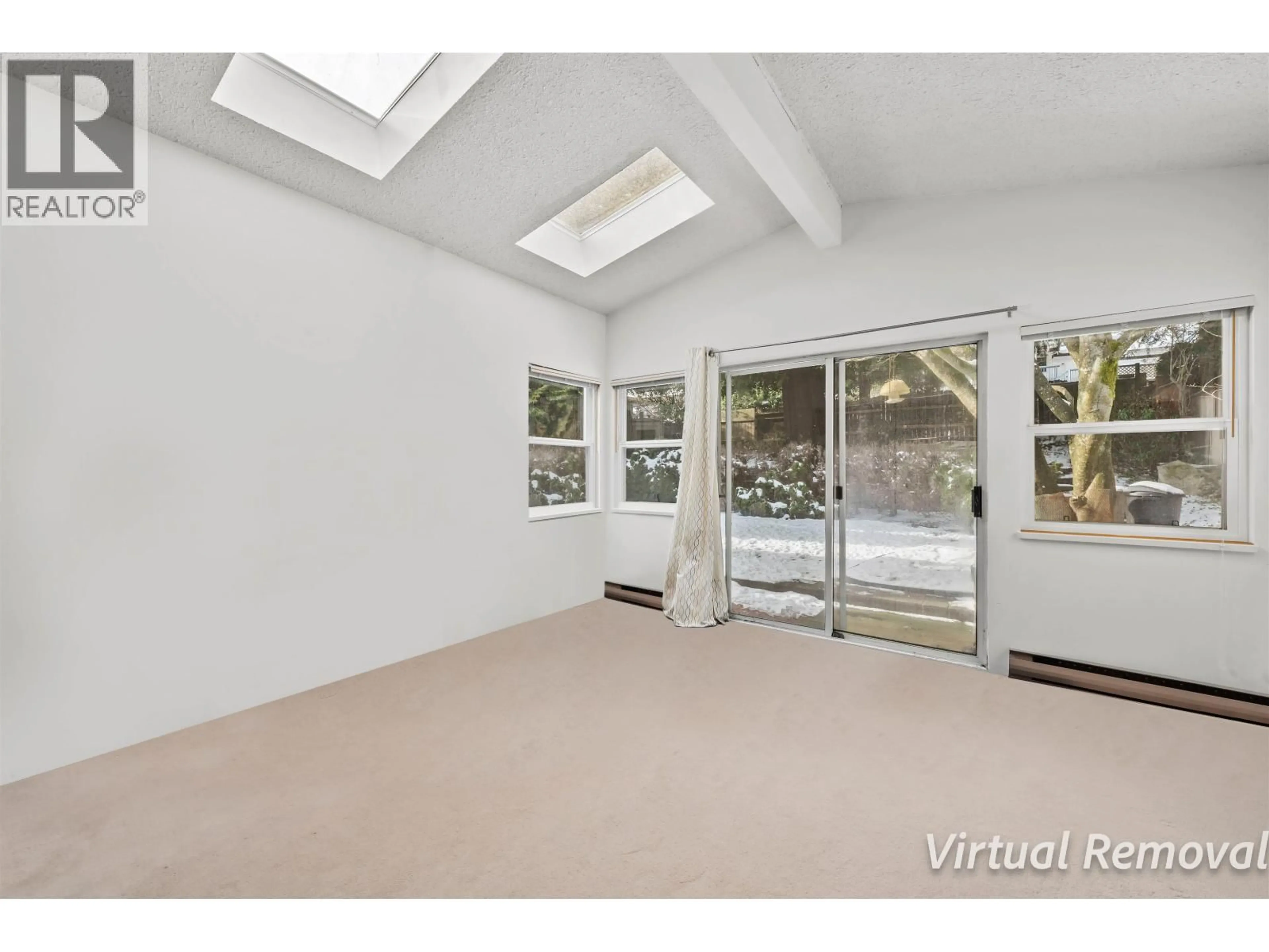 A pic of a room for 4263 ATLEE AVENUE, Burnaby British Columbia V5G3R7