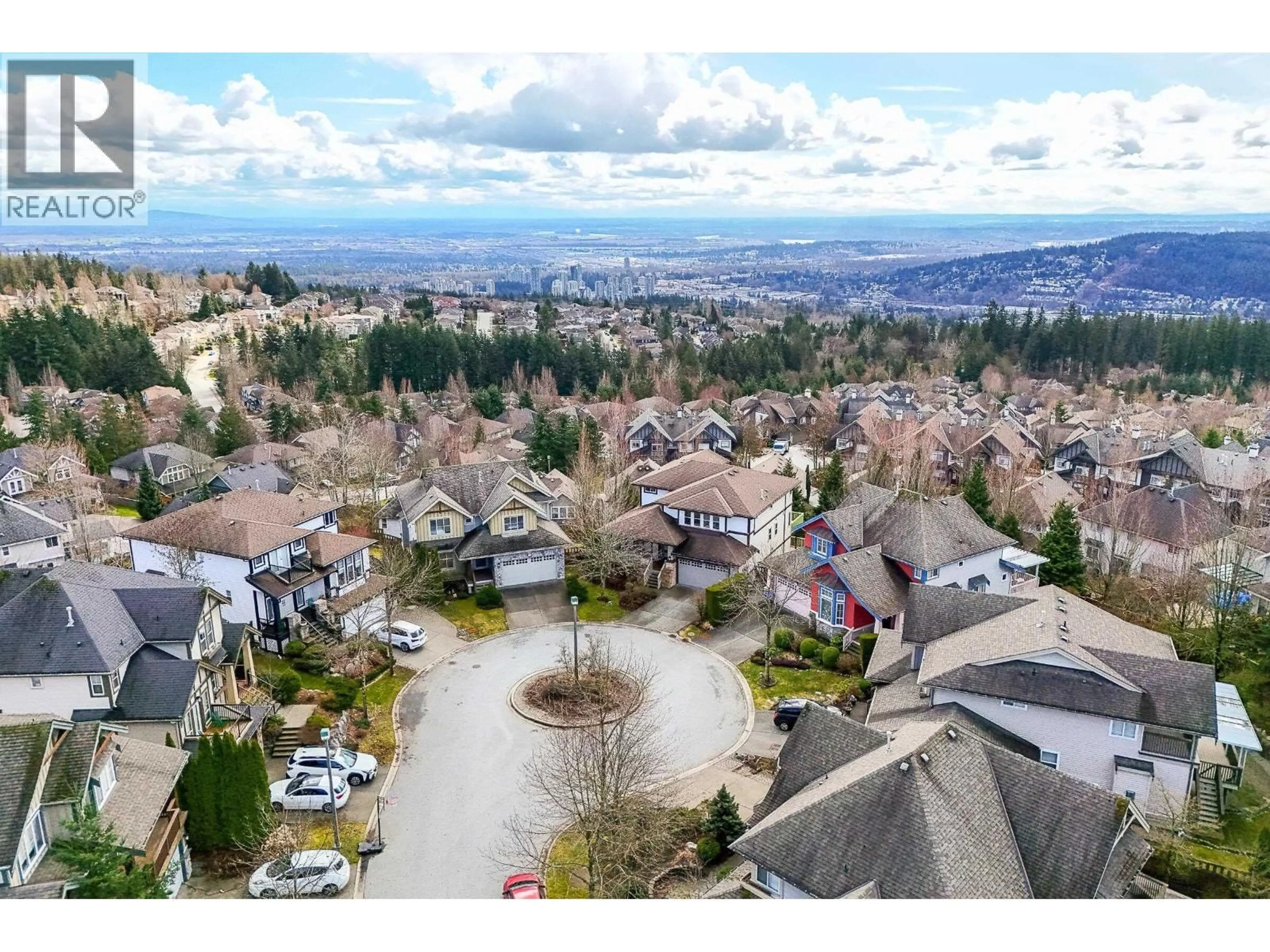 A pic from outside/outdoor area/front of a property/back of a property/a pic from drone, mountain view for 113 CRANBERRY COURT, Port Moody British Columbia V3H0C4