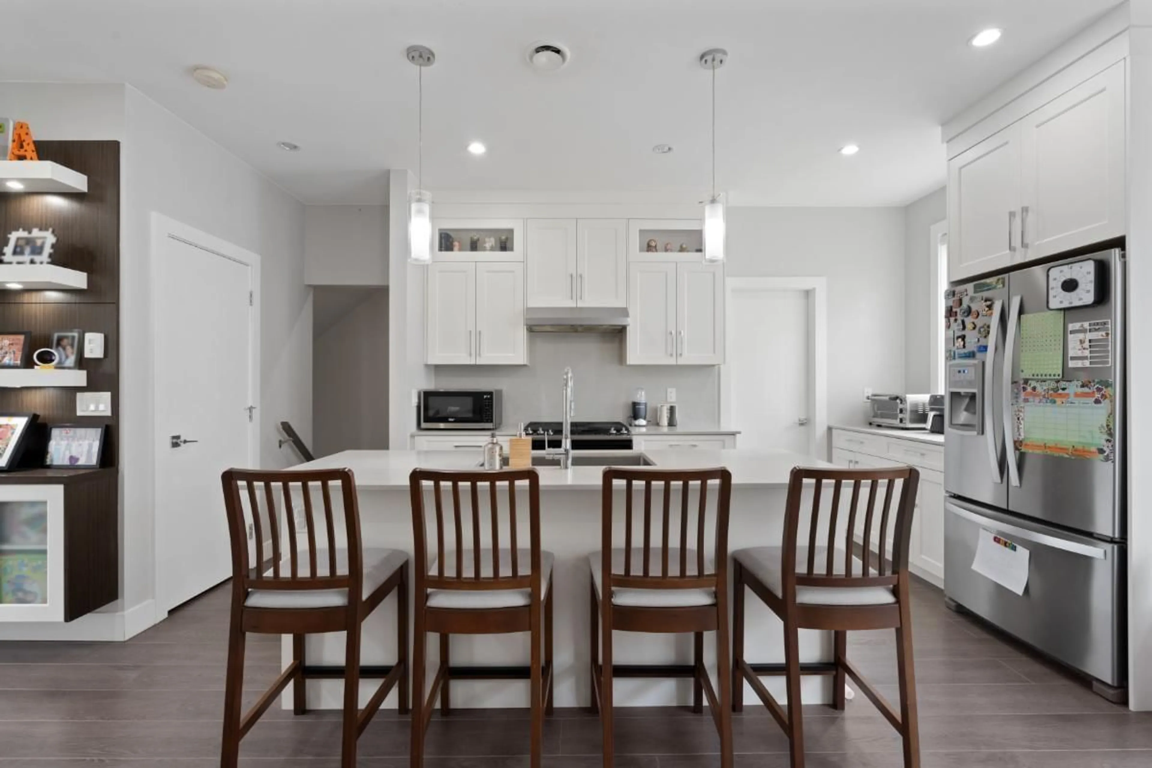 Open concept kitchen, unknown for 18 - 7410 194 STREET, Surrey British Columbia V4N6E1