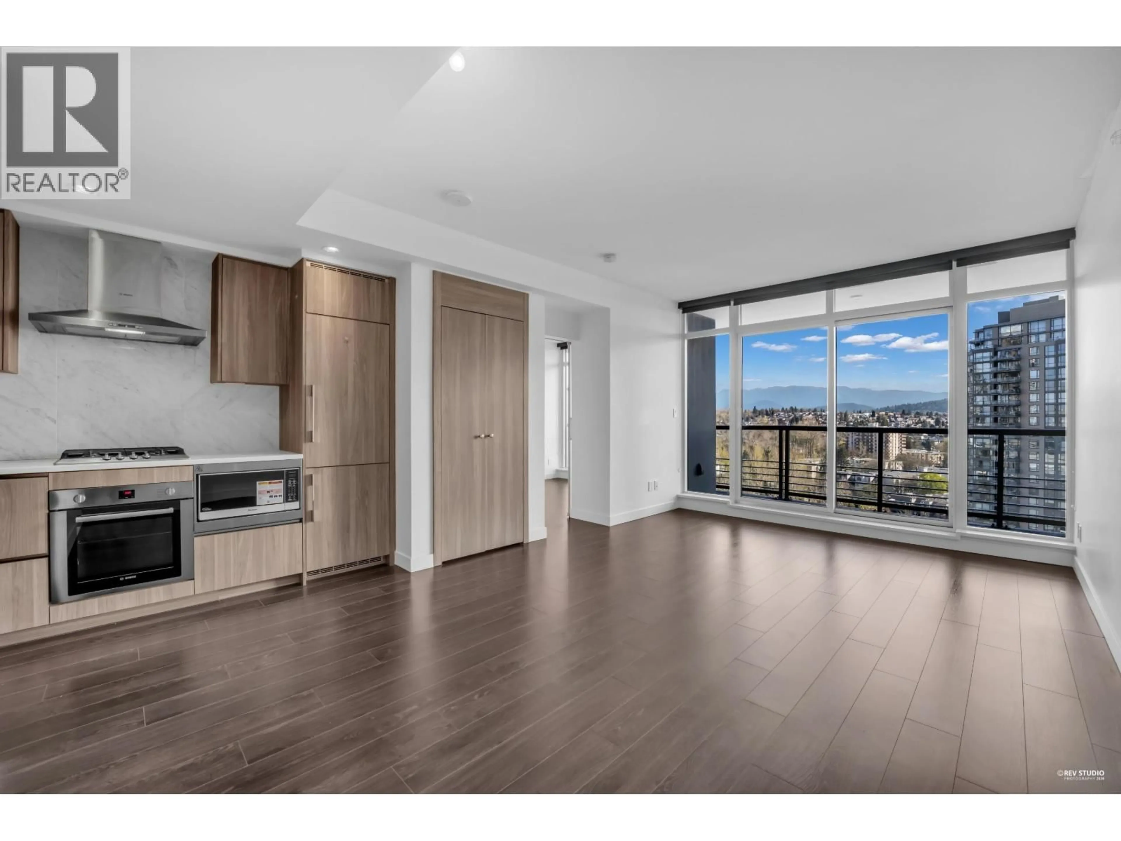 Unknown for 2009 - 4730 LOUGHEED HIGHWAY, Burnaby British Columbia V5C0M9