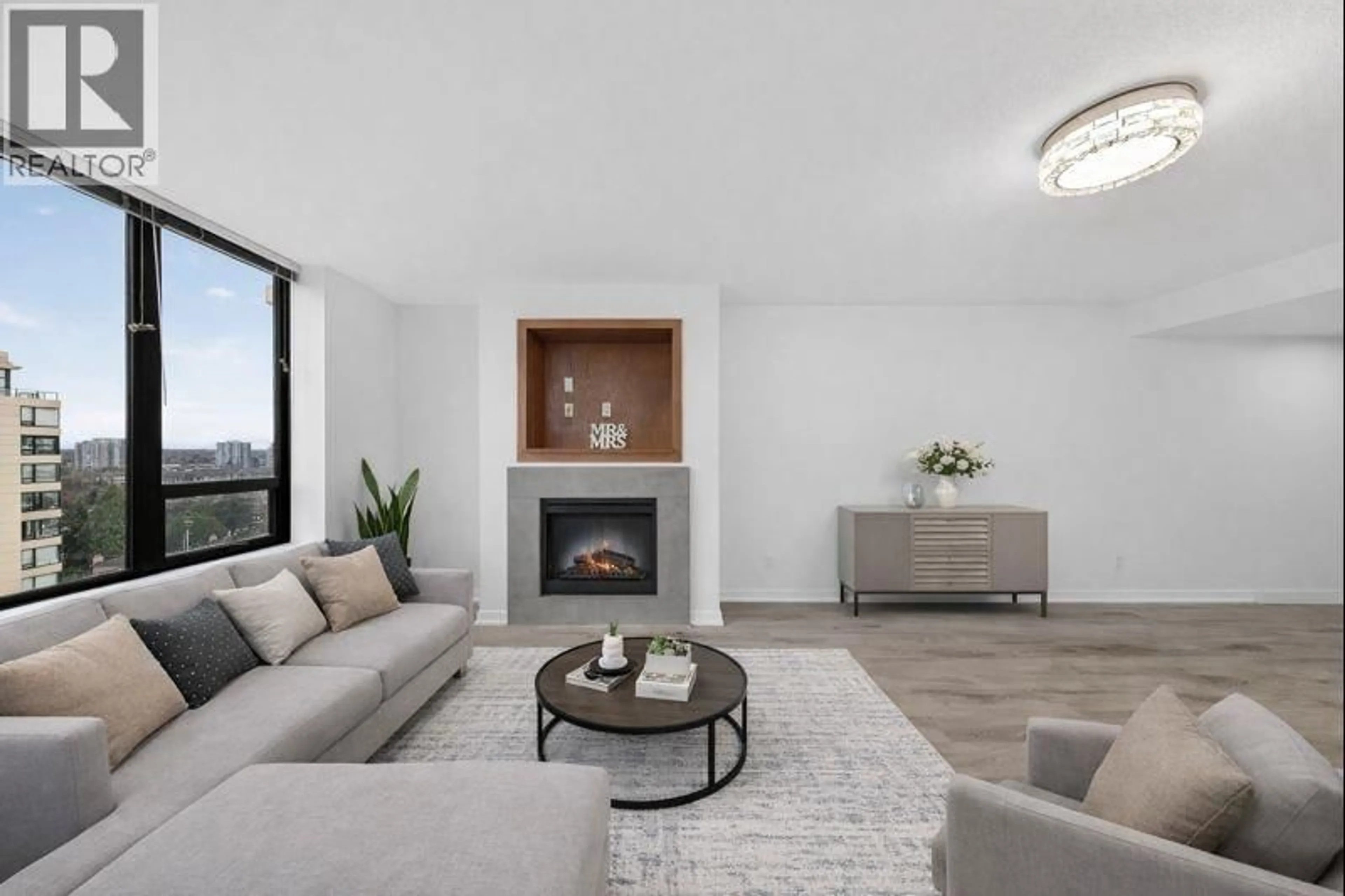 Living room with furniture, unknown for 1601 - 9180 HEMLOCK DRIVE, Richmond British Columbia V6Y4J5