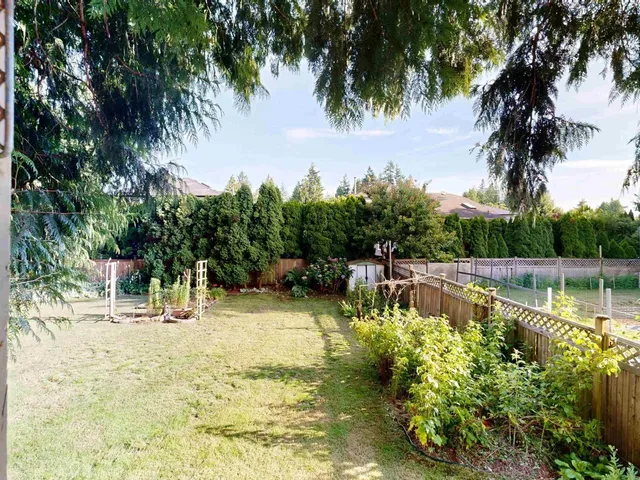 11546 71A AVENUE, Delta 2