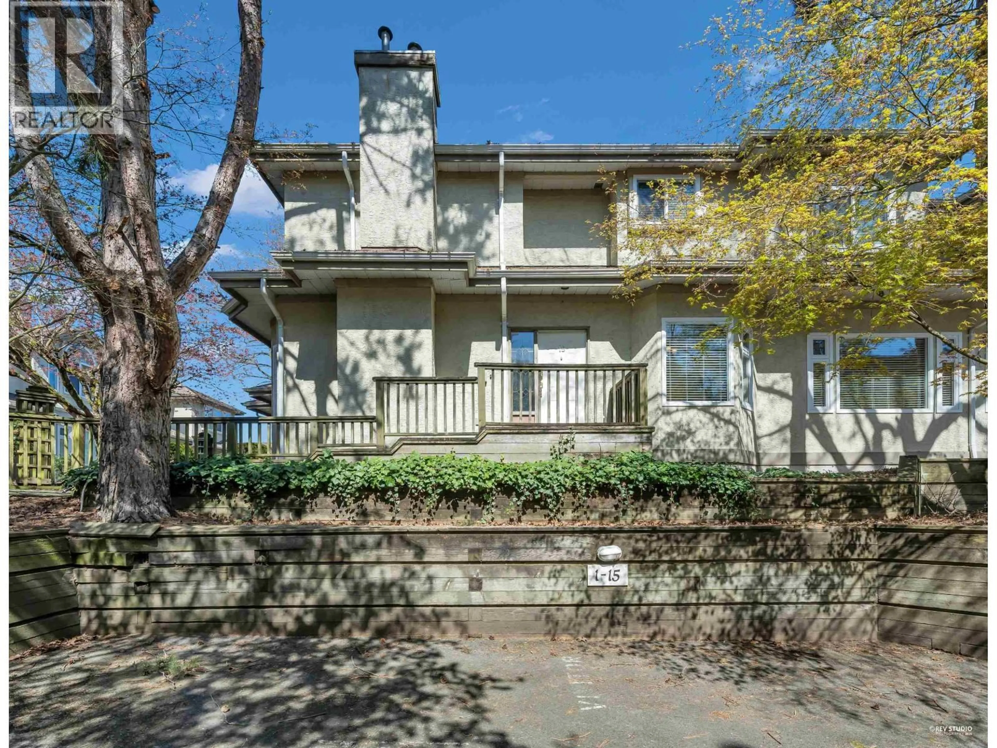 A pic from outside/outdoor area/front of a property/back of a property/a pic from drone, street for 15 - 8291 GENERAL CURRIE ROAD, Richmond British Columbia V6Y1L9