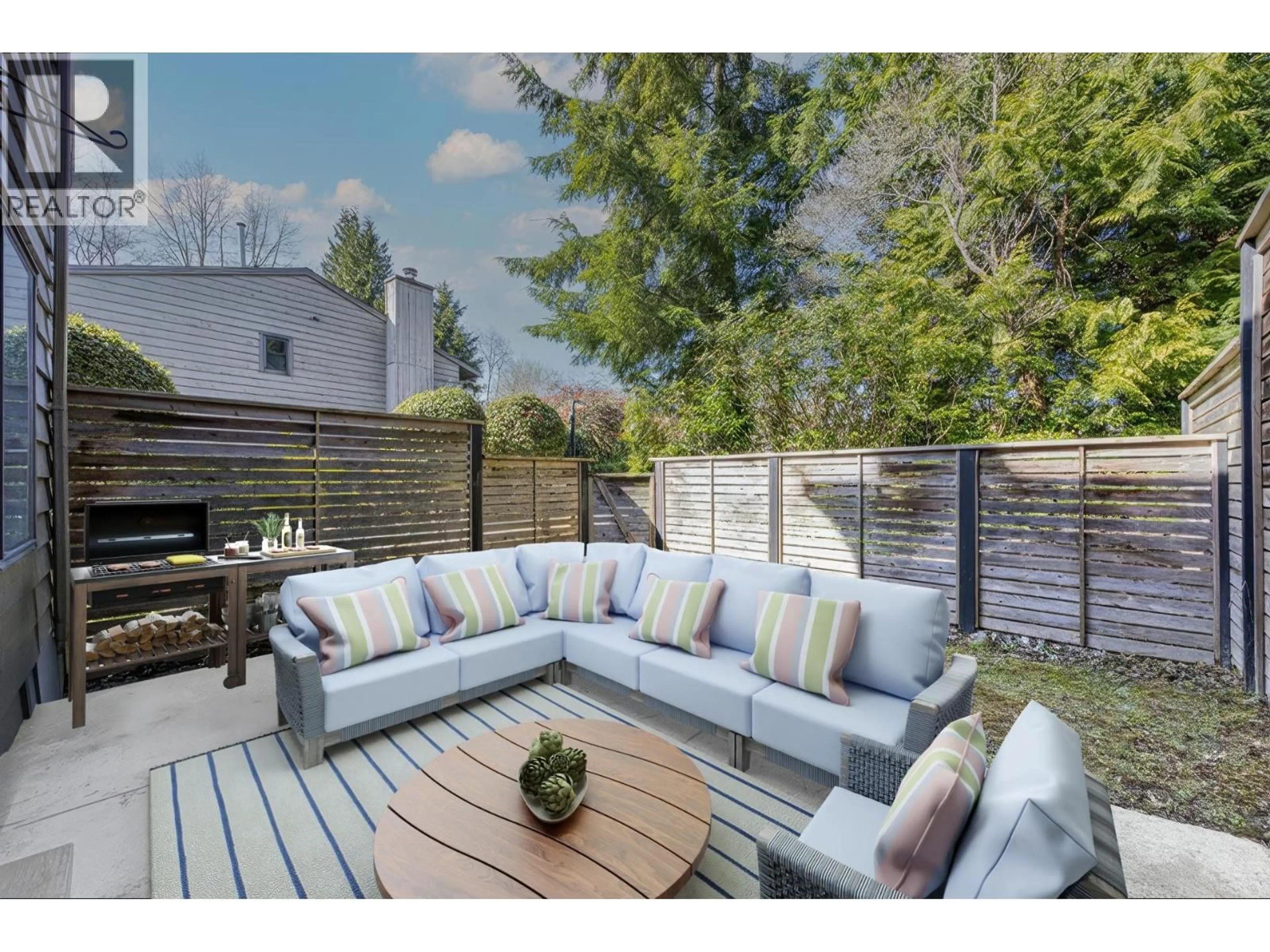 Patio, unknown for 62 - 1930 CEDAR VILLAGE CRESCENT, North Vancouver British Columbia V7J3M5