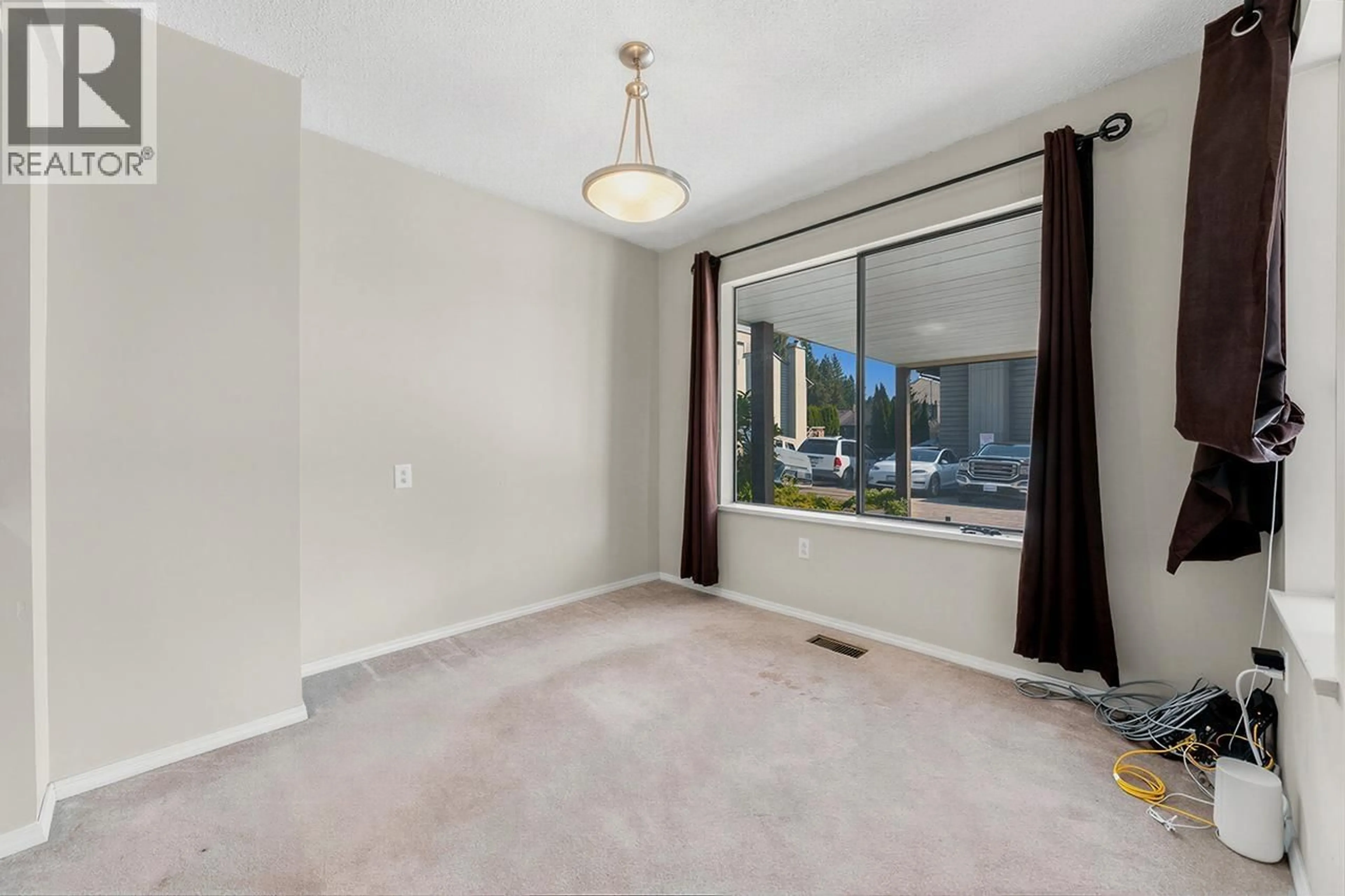 A pic of a room for 62 - 1930 CEDAR VILLAGE CRESCENT, North Vancouver British Columbia V7J3M5