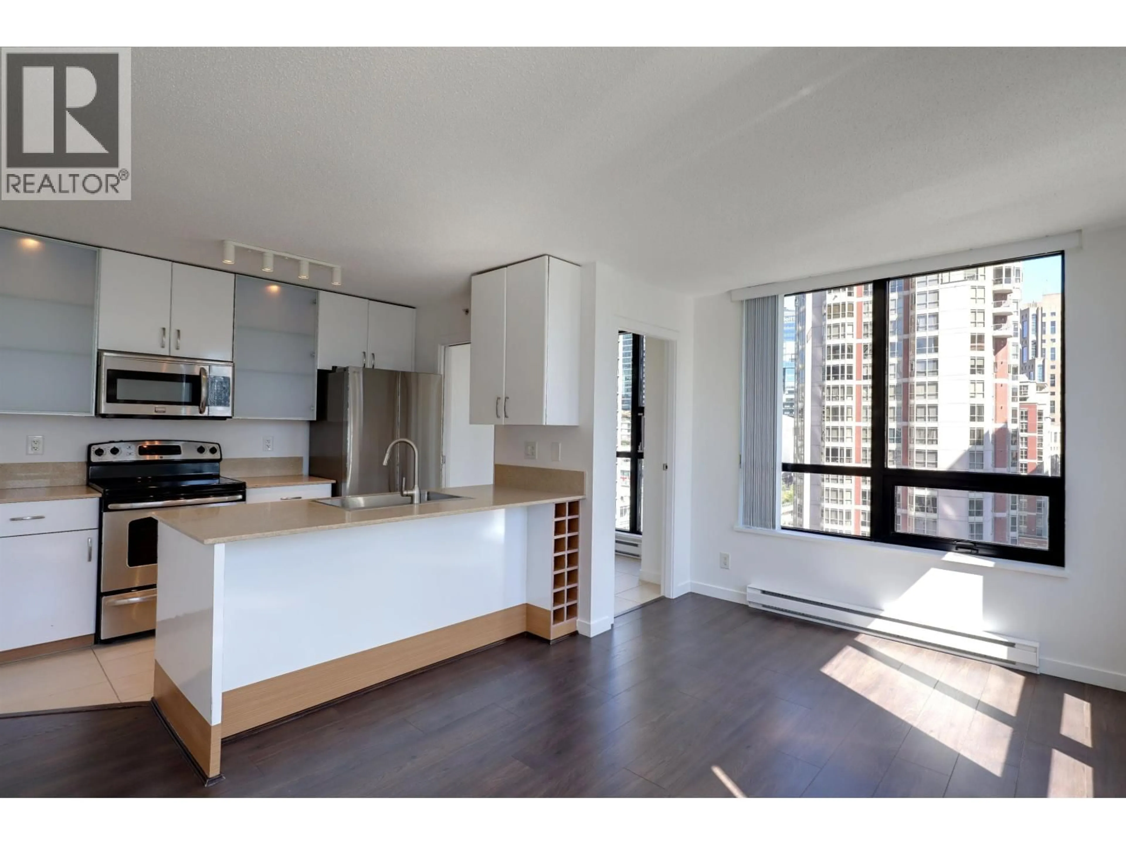 Open concept kitchen, unknown for 1502 - 909 MAINLAND STREET, Vancouver British Columbia V6B1S3