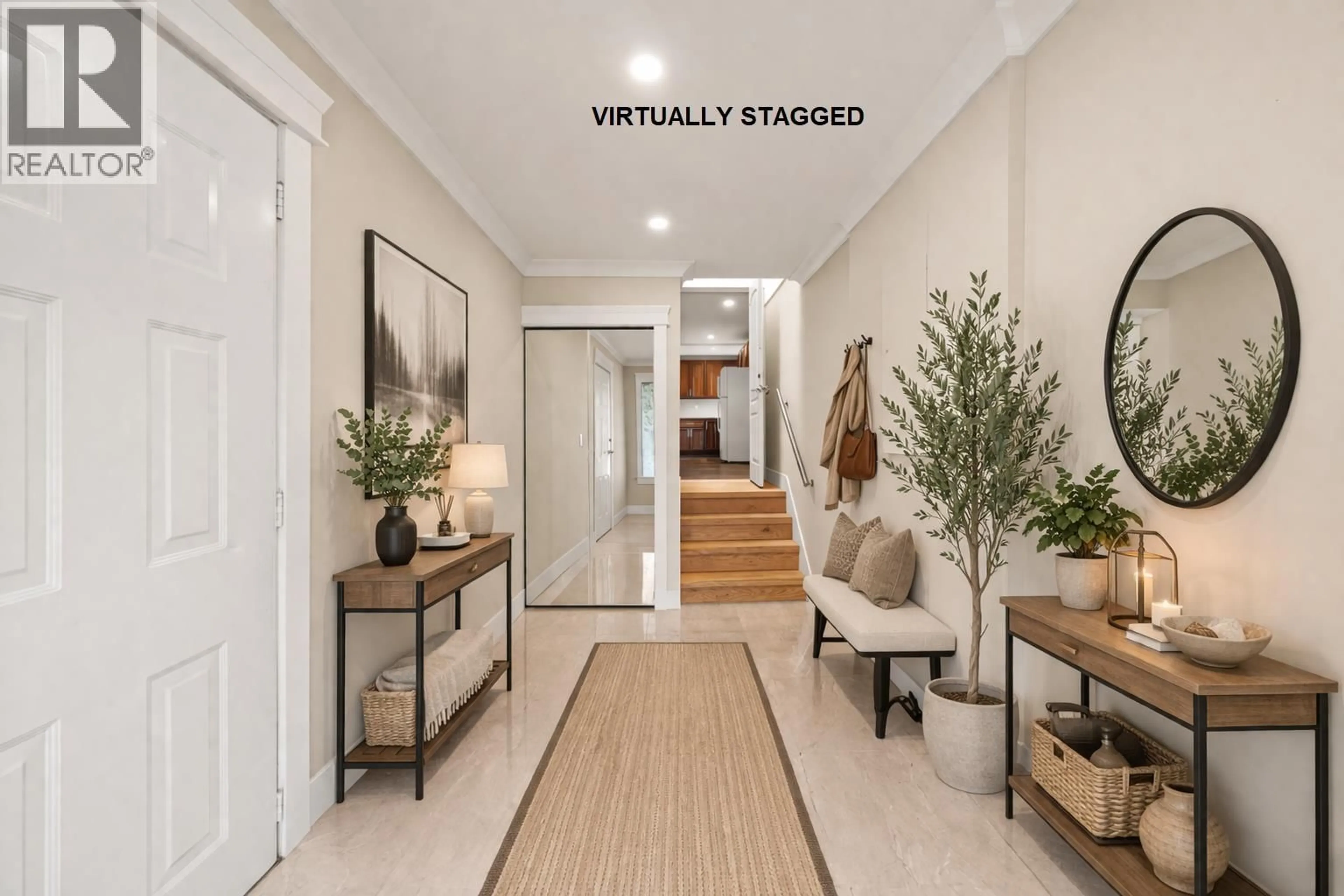 Indoor entryway for 19489 115A AVENUE, Pitt Meadows British Columbia V3Y1R5