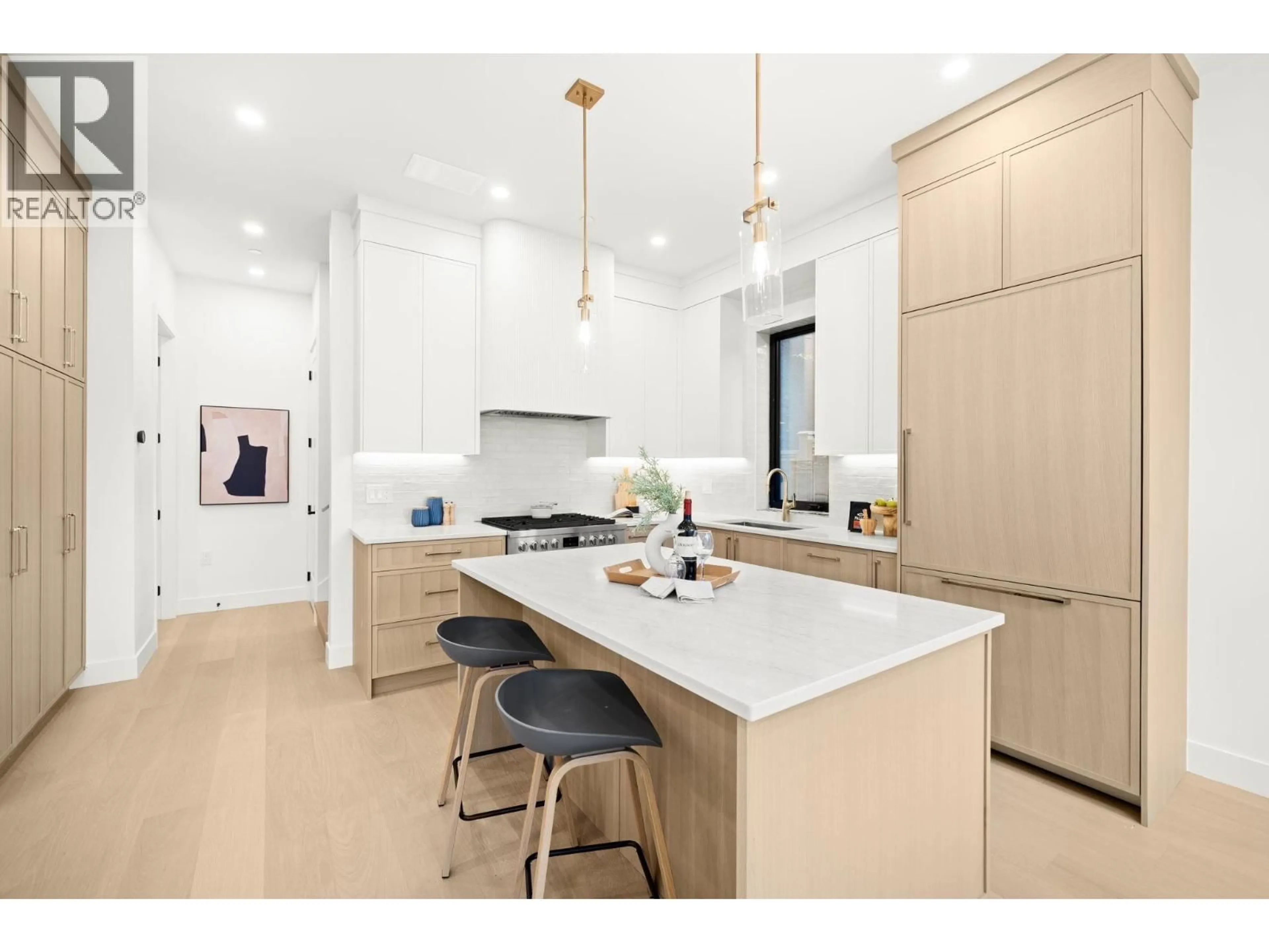 Open concept kitchen, unknown for 2965 GLEN DRIVE, Vancouver British Columbia V5T2P1