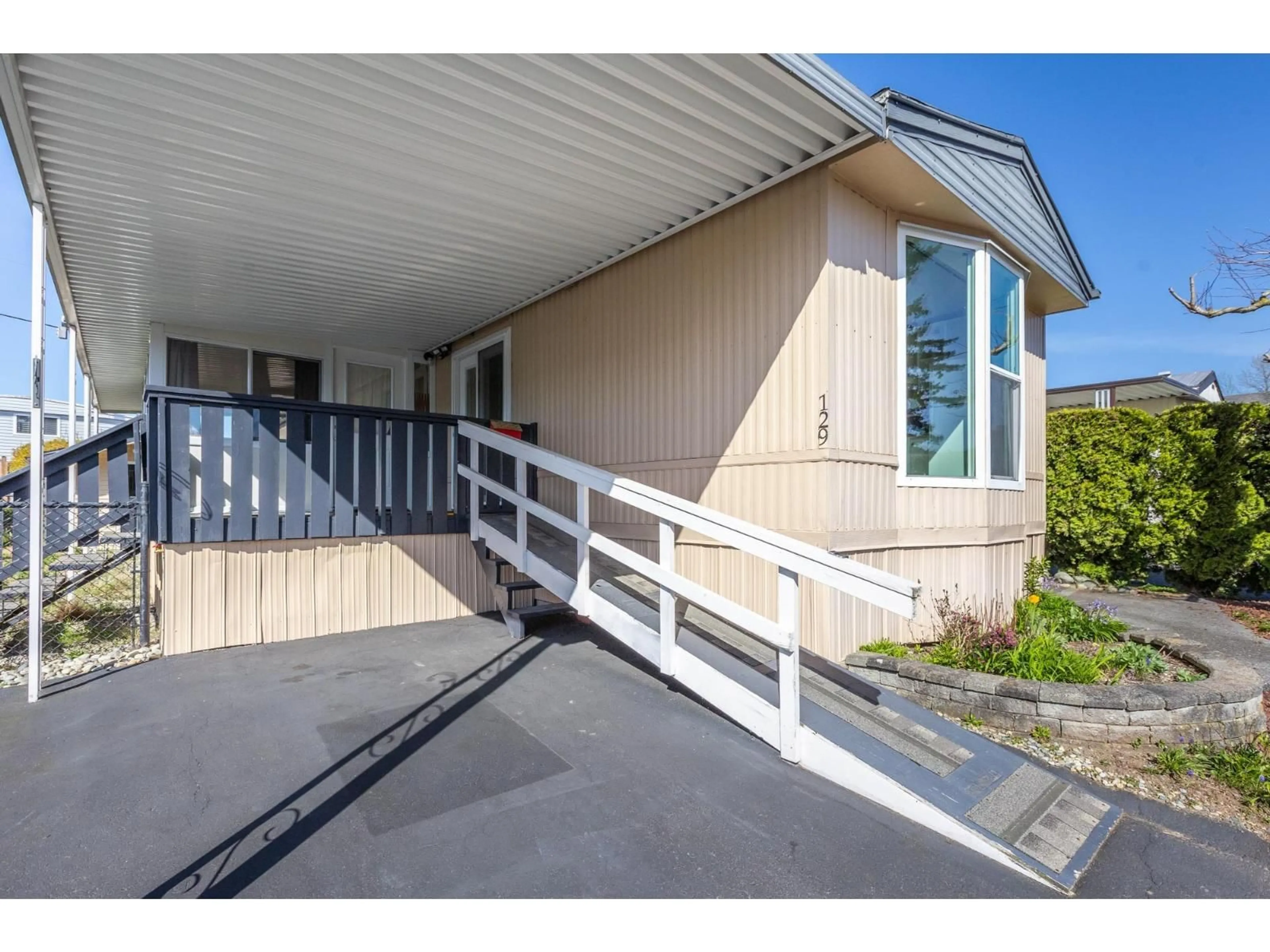 Unknown for 129 - 27111 0 AVENUE, Langley British Columbia V4W2T3