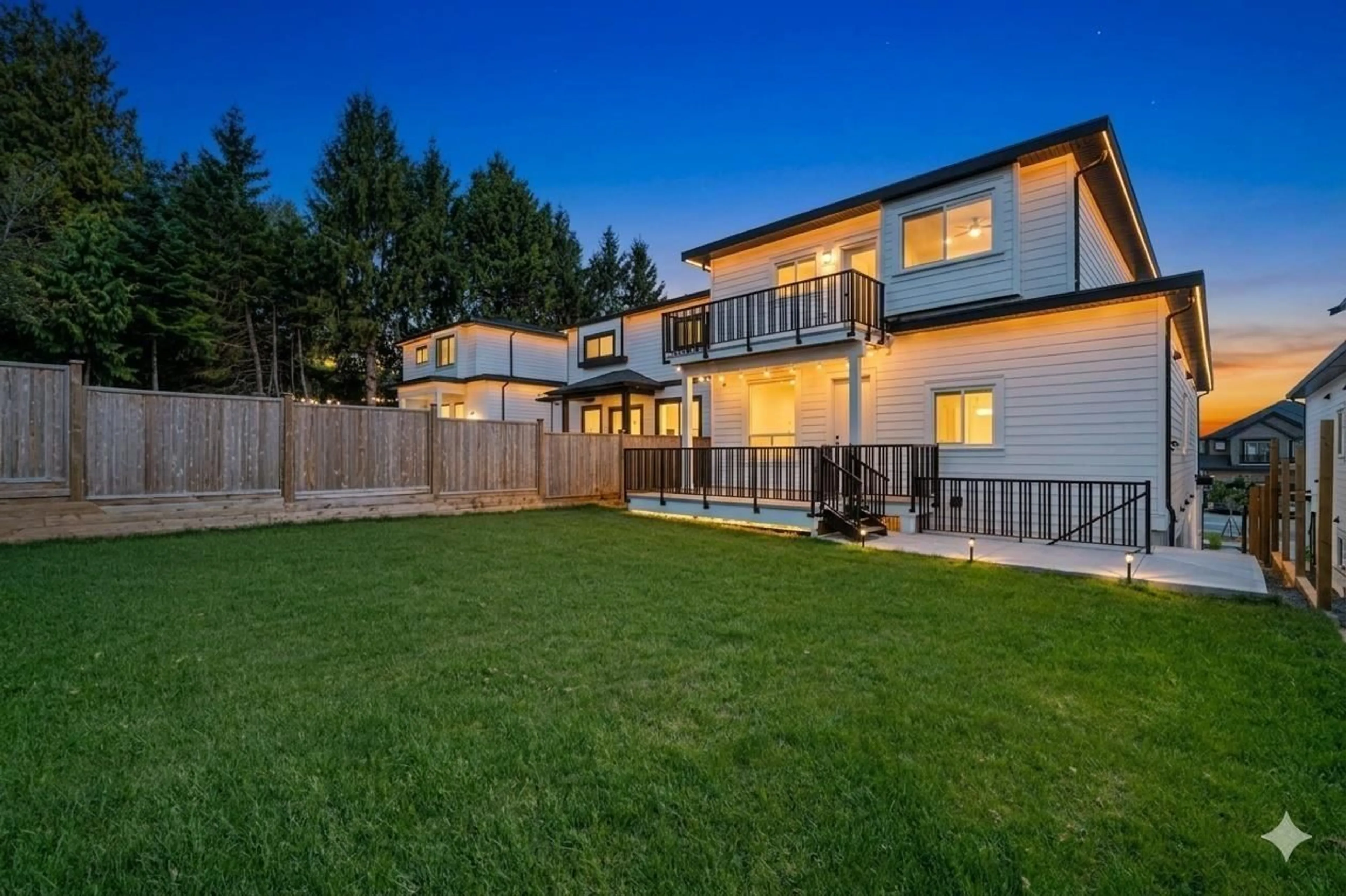 A pic from outside/outdoor area/front of a property/back of a property/a pic from drone, mountain view for 6821 205 STREET, Langley British Columbia V2Y3C8