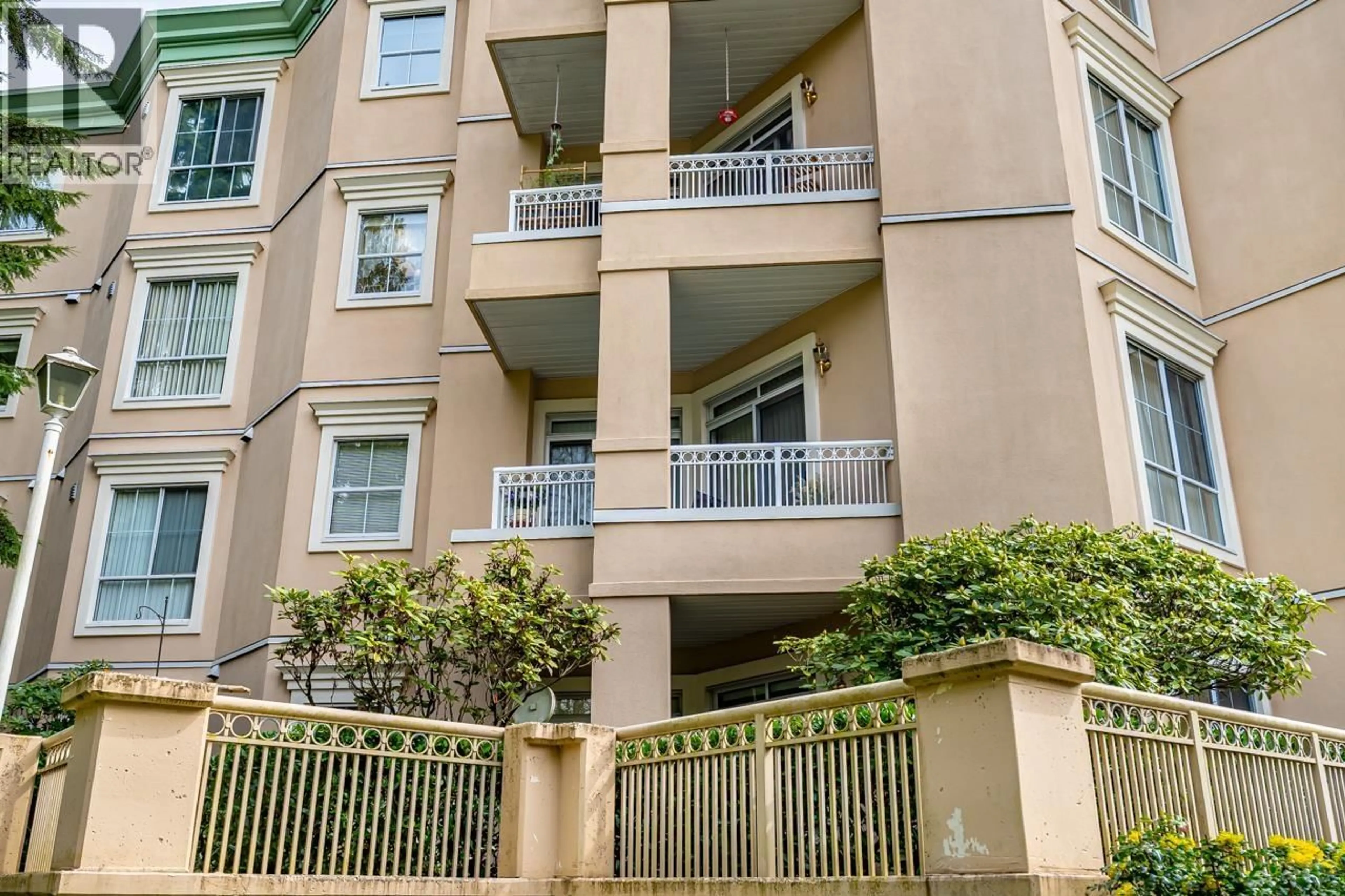 Balcony in the apartment, unknown for 219 - 2985 PRINCESS CRESCENT, Coquitlam British Columbia V3B7P3
