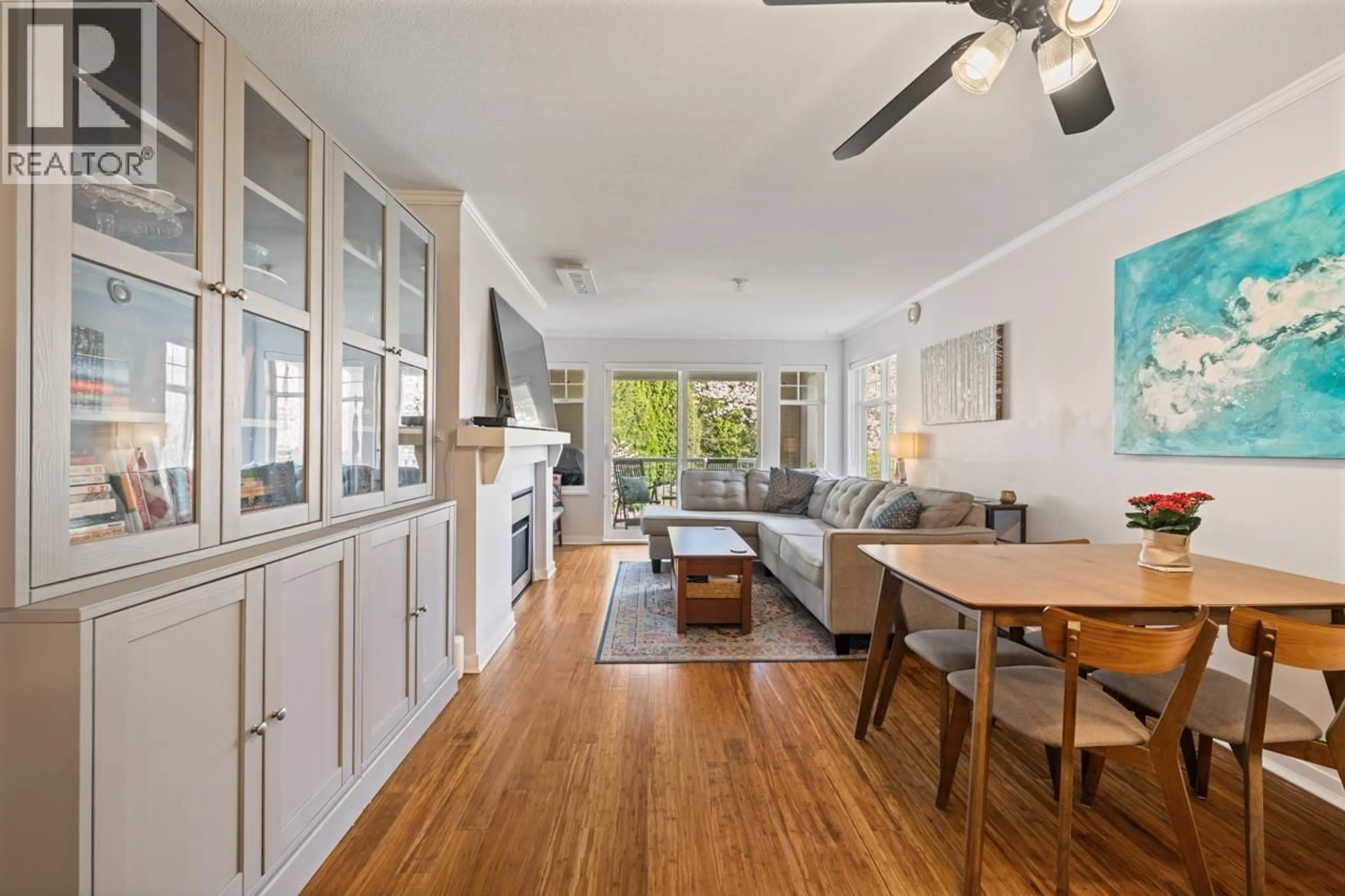 Open concept kitchen, unknown for 310 - 1428 PARKWAY BOULEVARD, Coquitlam British Columbia V3E3L8