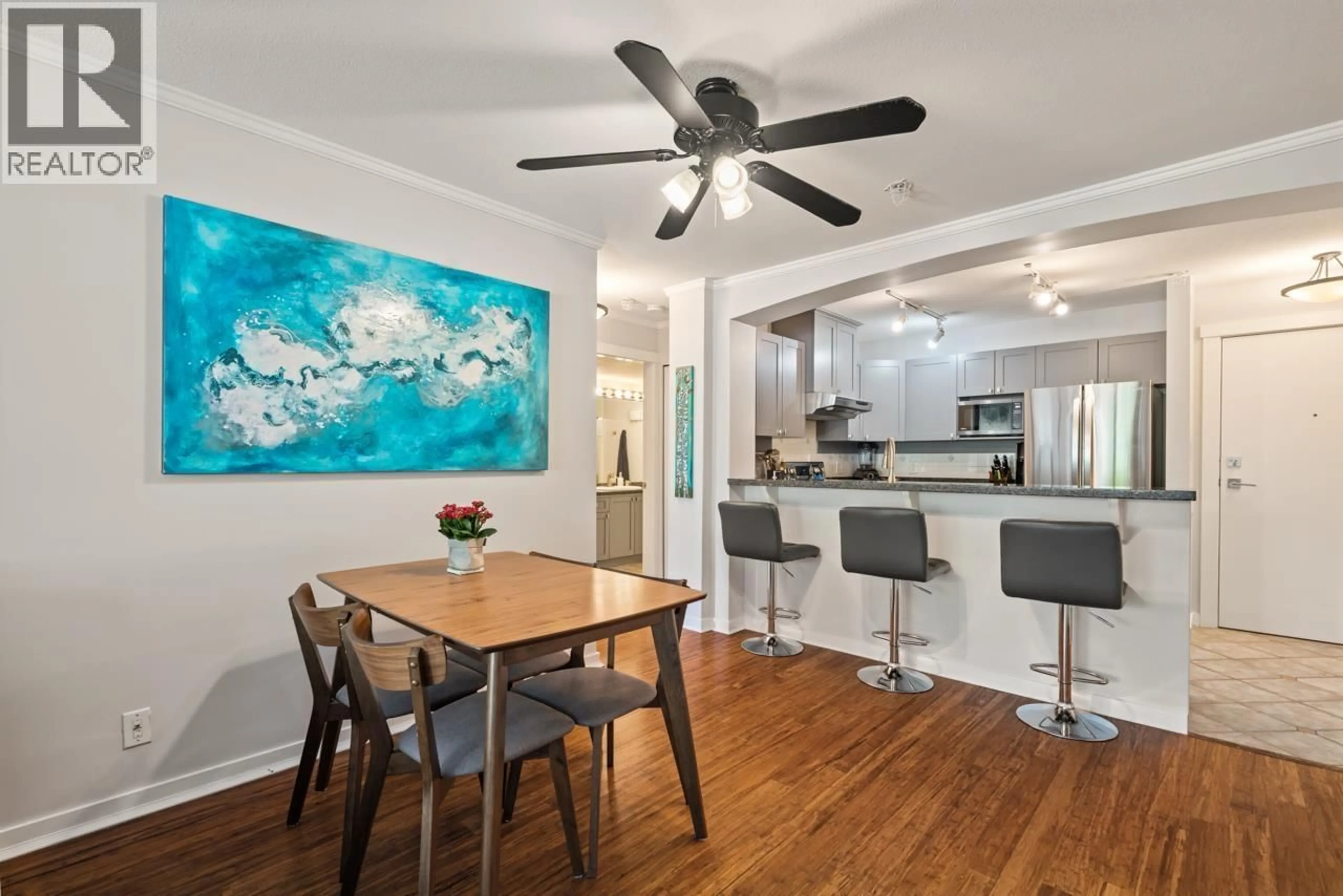 Open concept kitchen, unknown for 310 - 1428 PARKWAY BOULEVARD, Coquitlam British Columbia V3E3L8