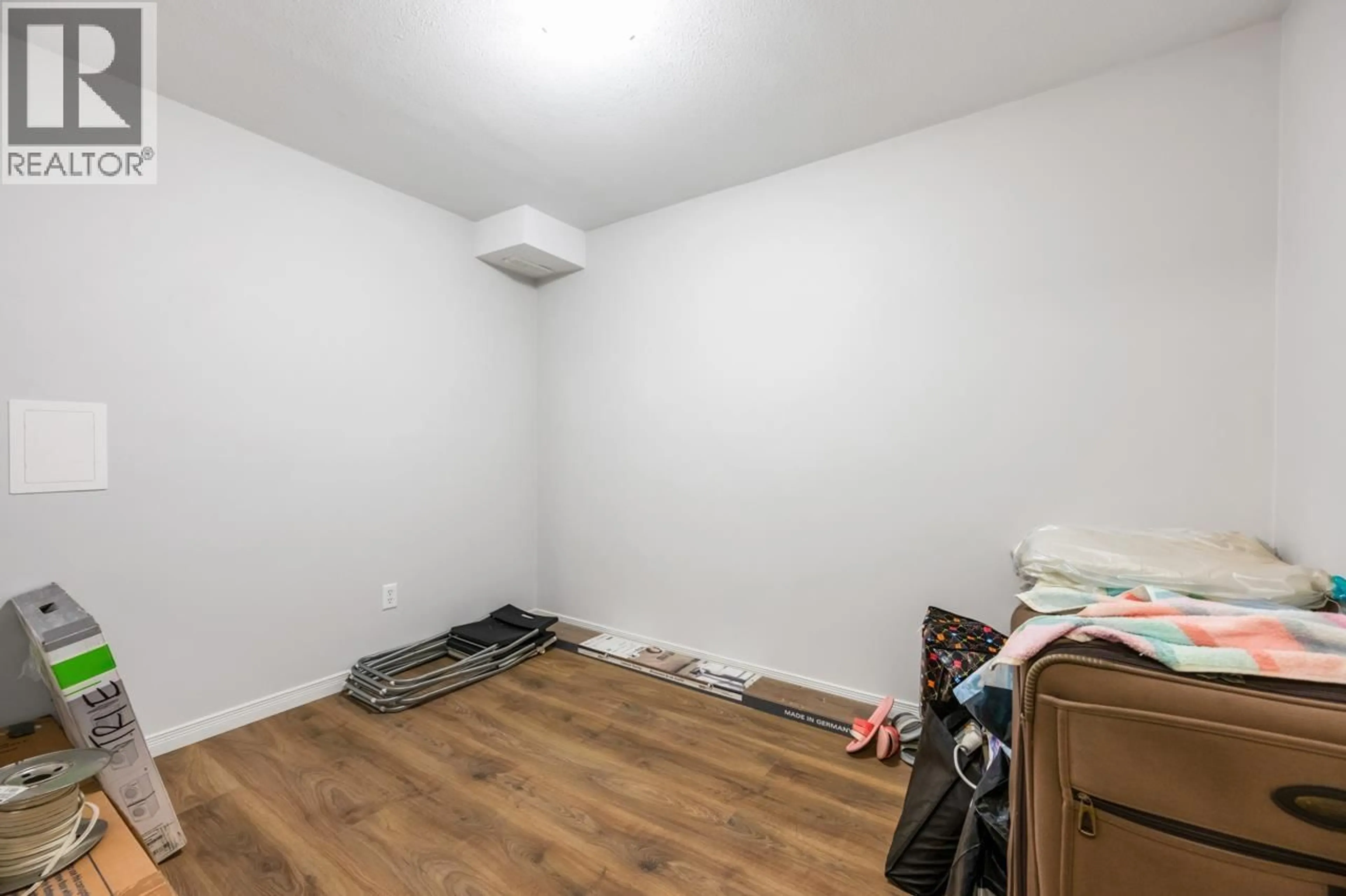 A pic of a room for 35 WILDWOOD DRIVE, Port Moody British Columbia V3H4M5