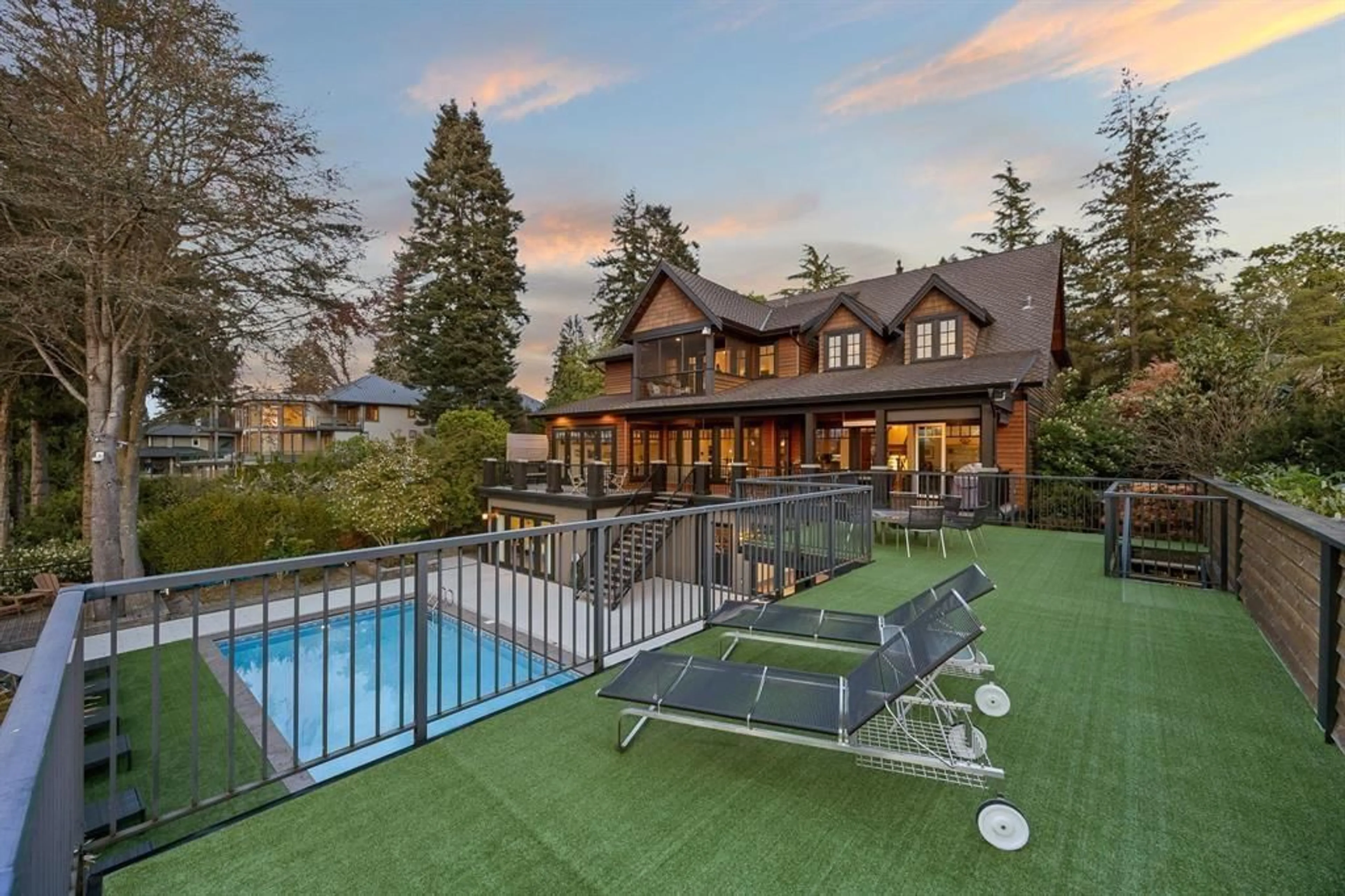 Unknown for 2737 CRESCENT DRIVE, Surrey British Columbia V4A3J9