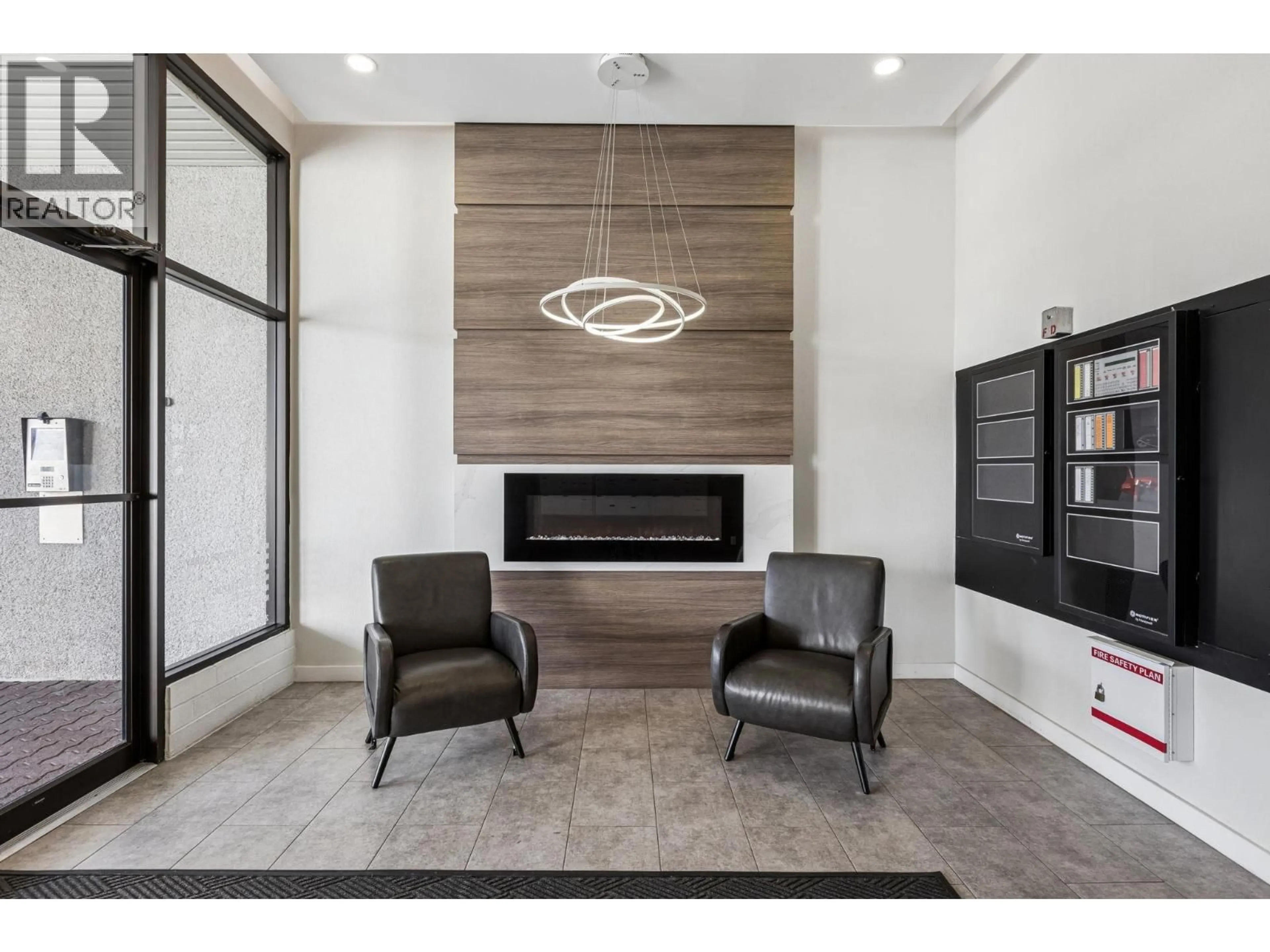 Lobby for 901 - 7235 SALISBURY AVENUE, Burnaby British Columbia V5E4E6