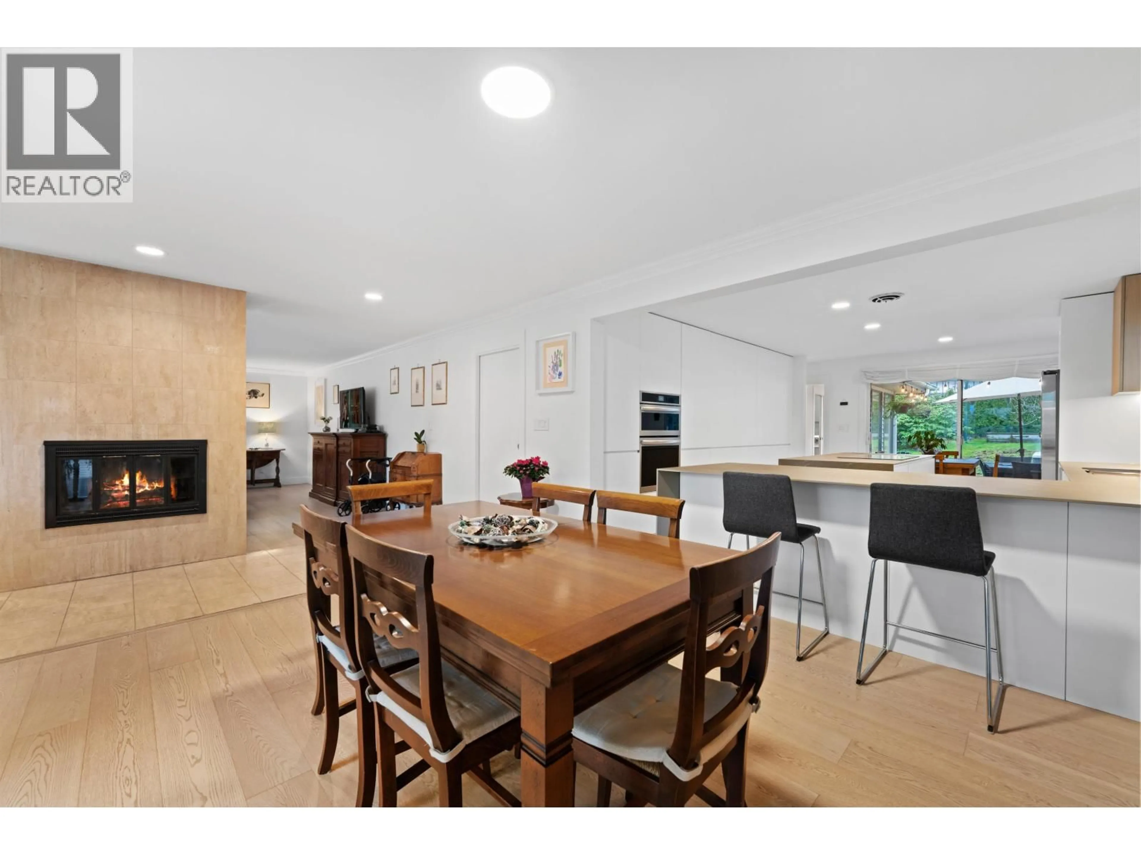 Open concept kitchen, unknown for 6422 DOUGLAS STREET, West Vancouver British Columbia V7W2G2