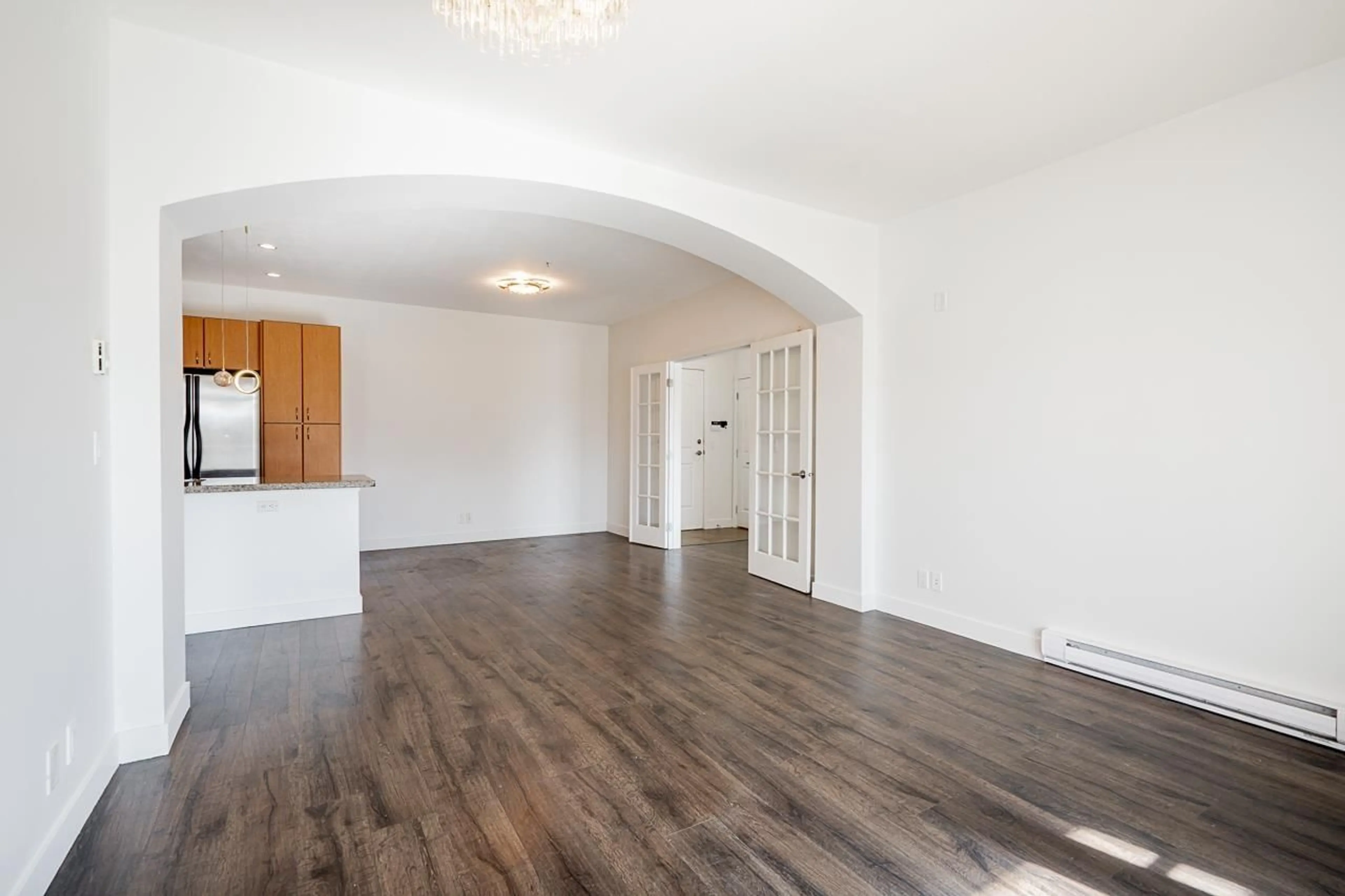 A pic of a room for 211 - 33485 SOUTH FRASER WAY, Abbotsford British Columbia V2S8P9