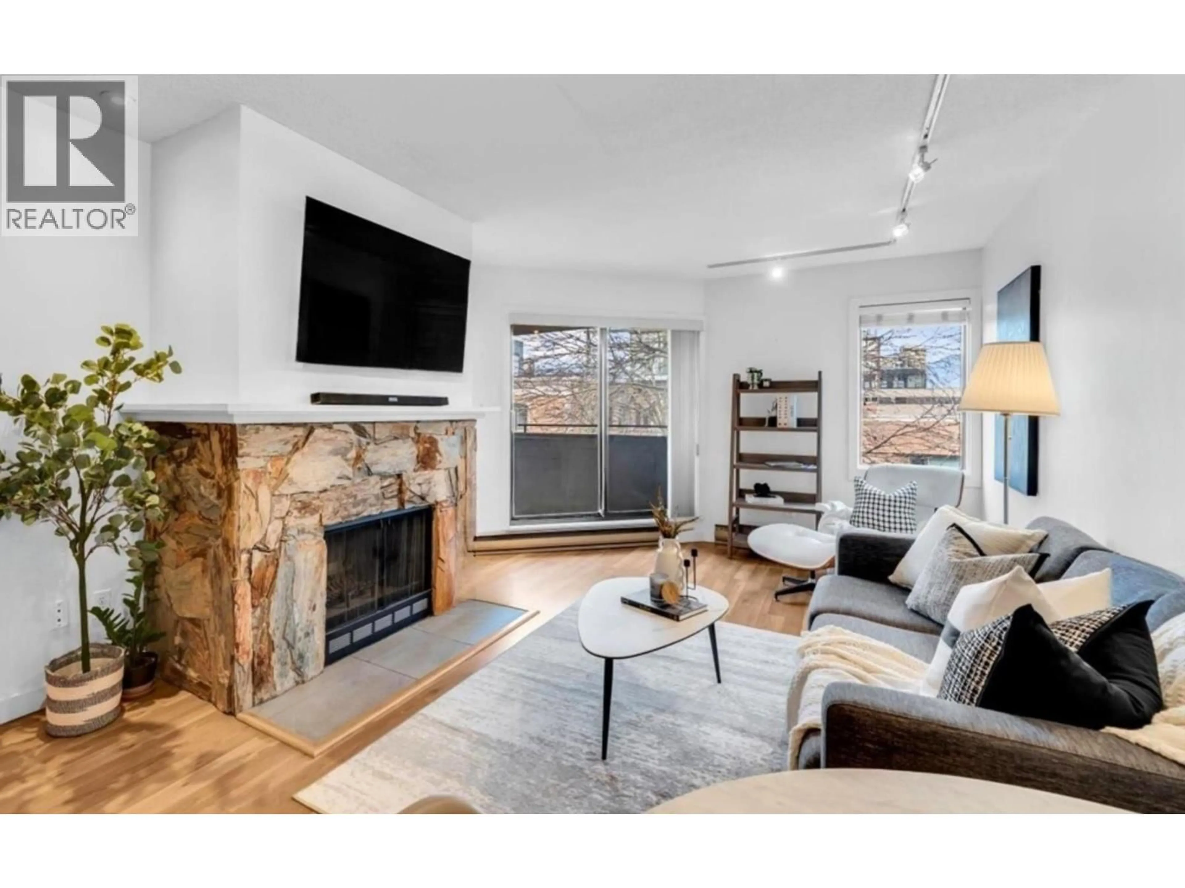 Living room with furniture, unknown for 407 - 1476 10TH AVENUE, Vancouver British Columbia V6H1J9