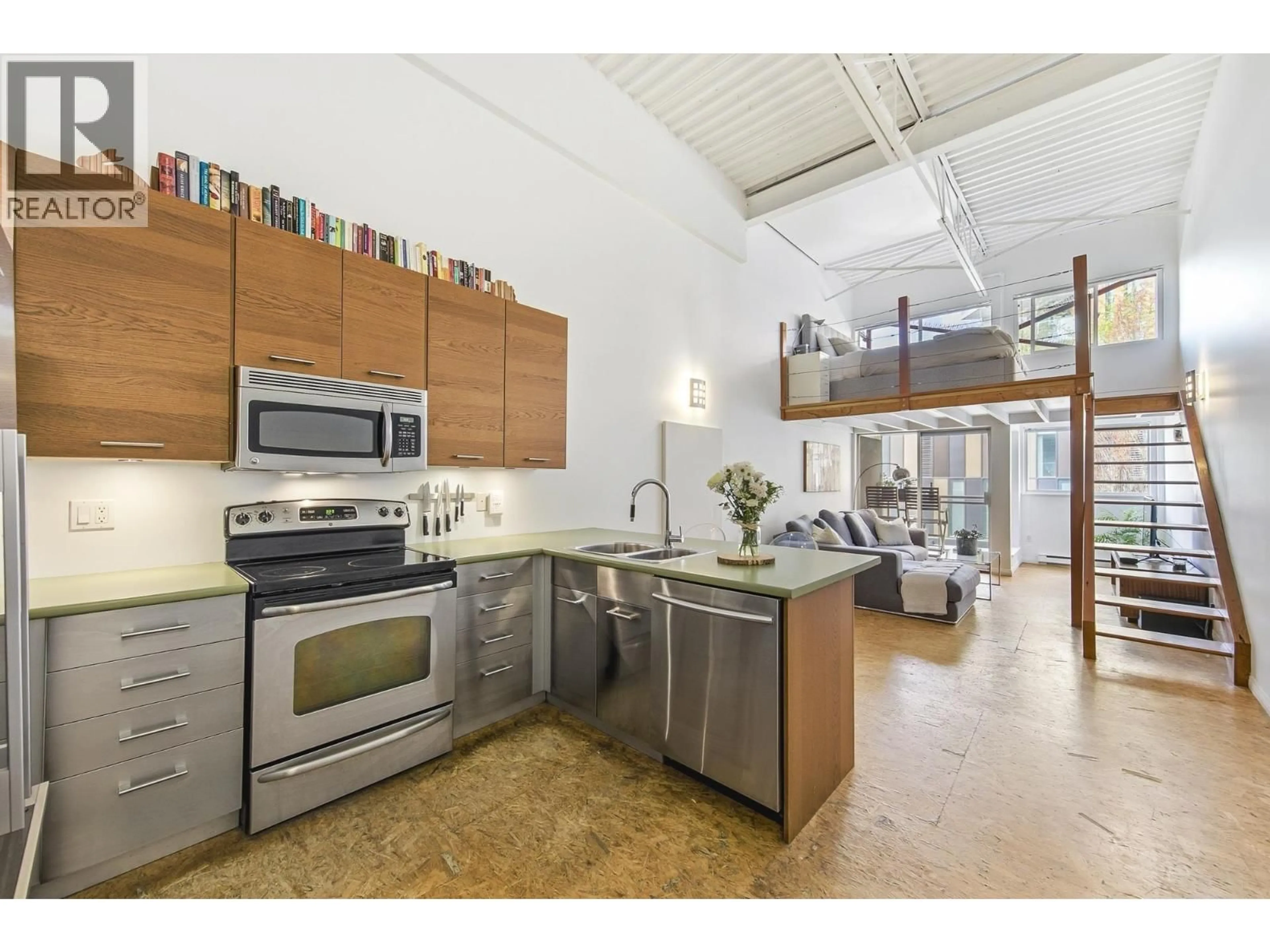 Open concept kitchen, unknown for C6 - 238 10TH AVENUE, Vancouver British Columbia V5T1Z5