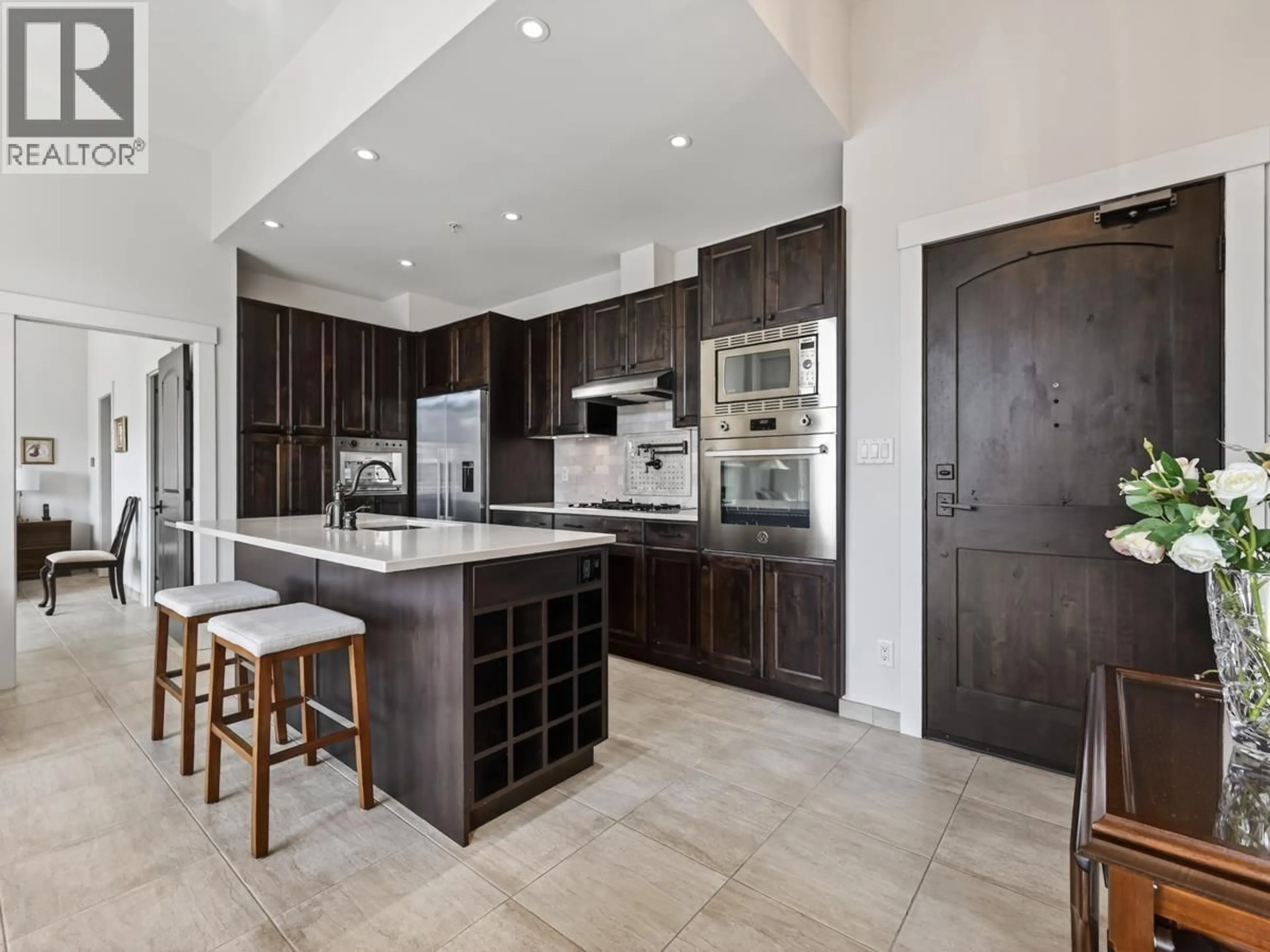 Contemporary kitchen, ceramic/tile floor for 403 - 4721 HASTINGS STREET, Burnaby British Columbia V5C2K8