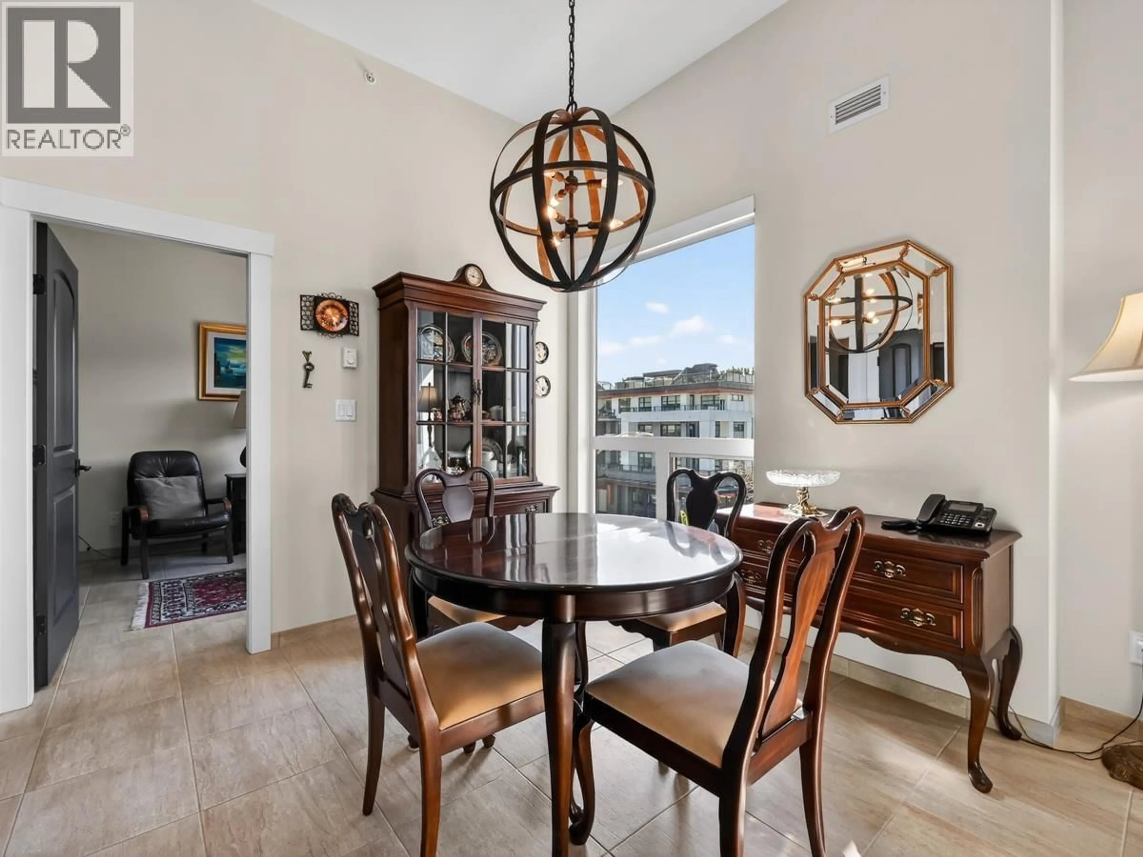 Dining room, unknown for 403 - 4721 HASTINGS STREET, Burnaby British Columbia V5C2K8