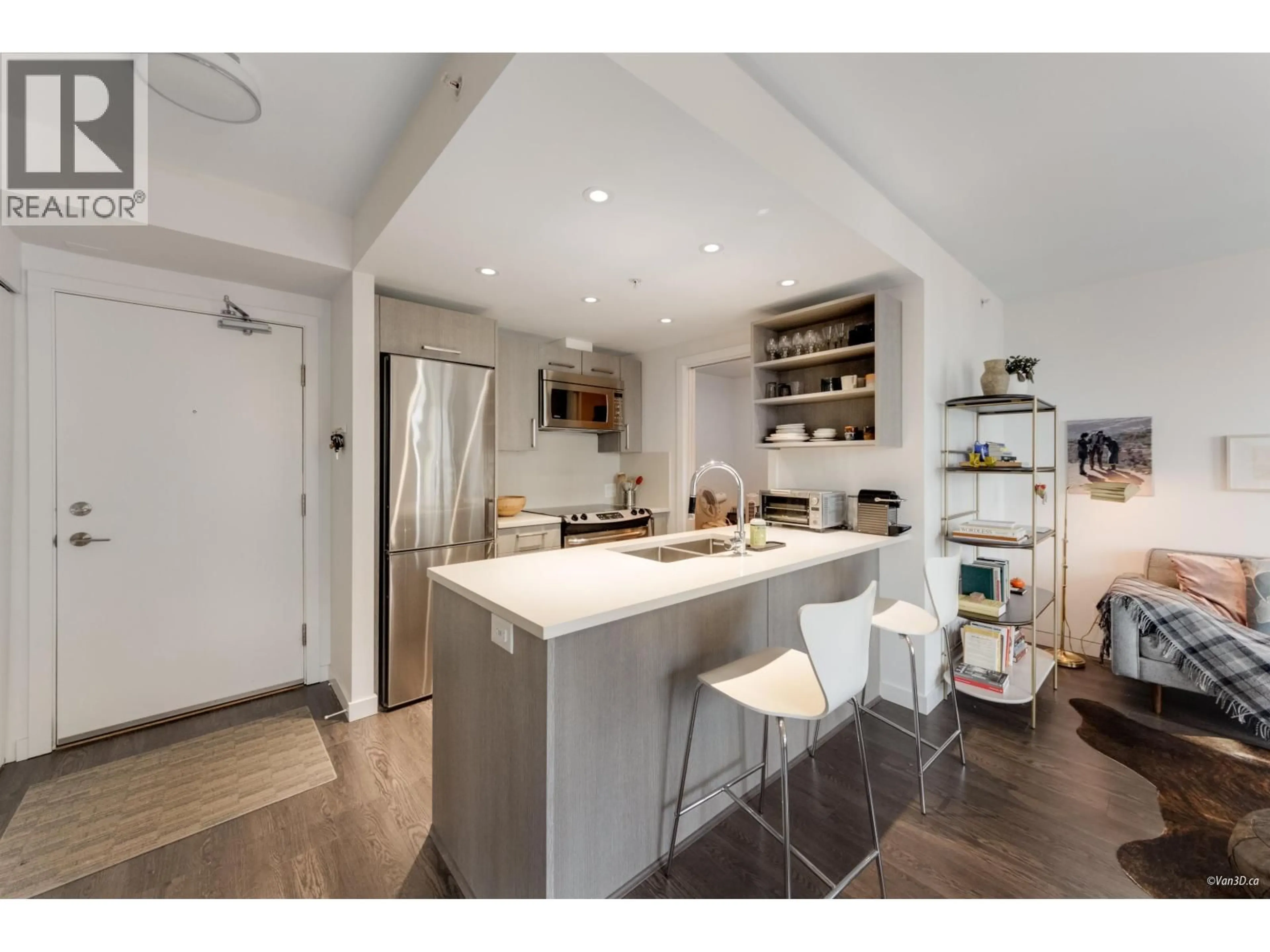 Open concept kitchen, unknown for 804 - 983 HASTINGS STREET, Vancouver British Columbia V6A0G9