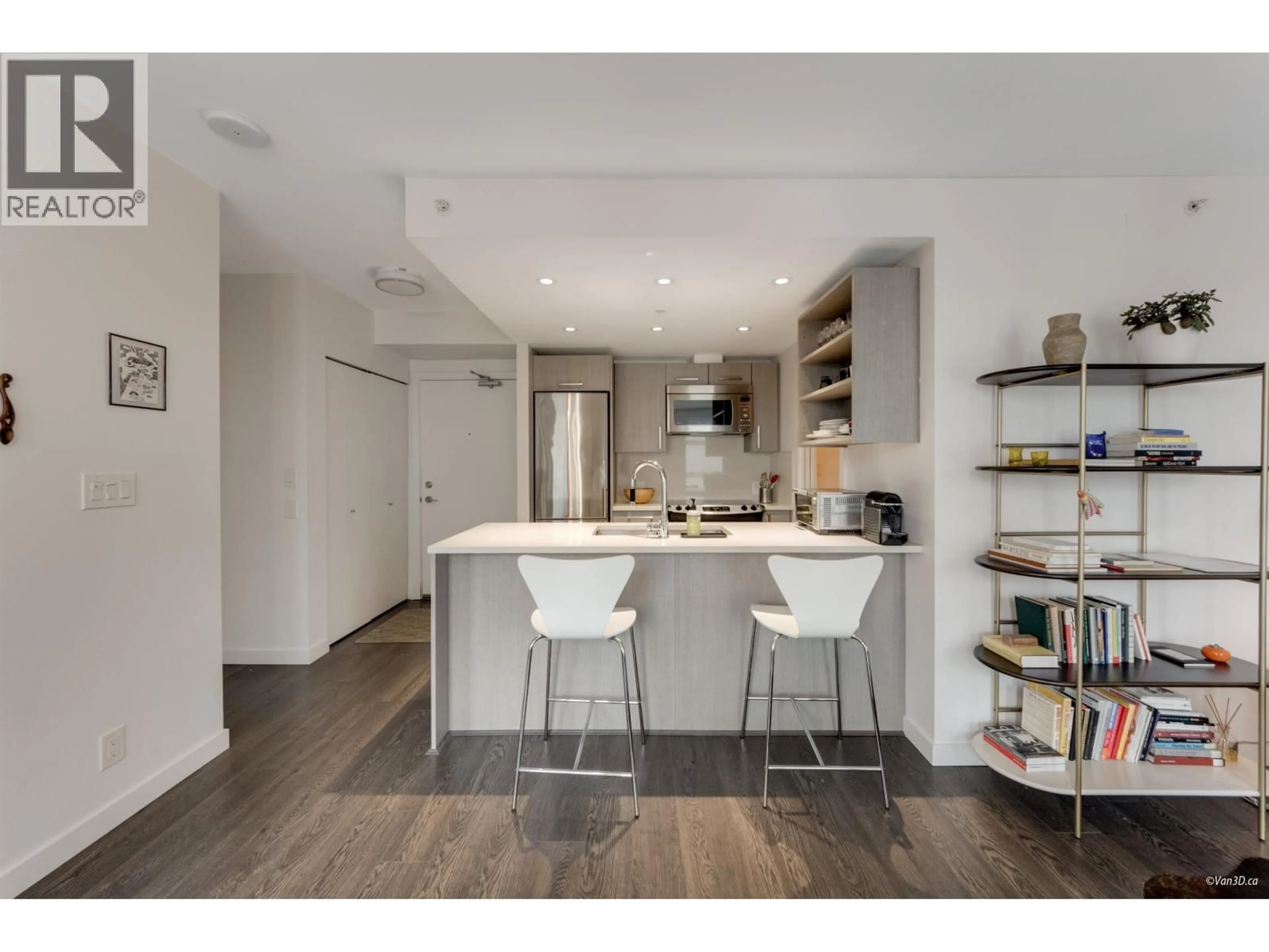 Open concept kitchen, unknown for 804 - 983 HASTINGS STREET, Vancouver British Columbia V6A0G9