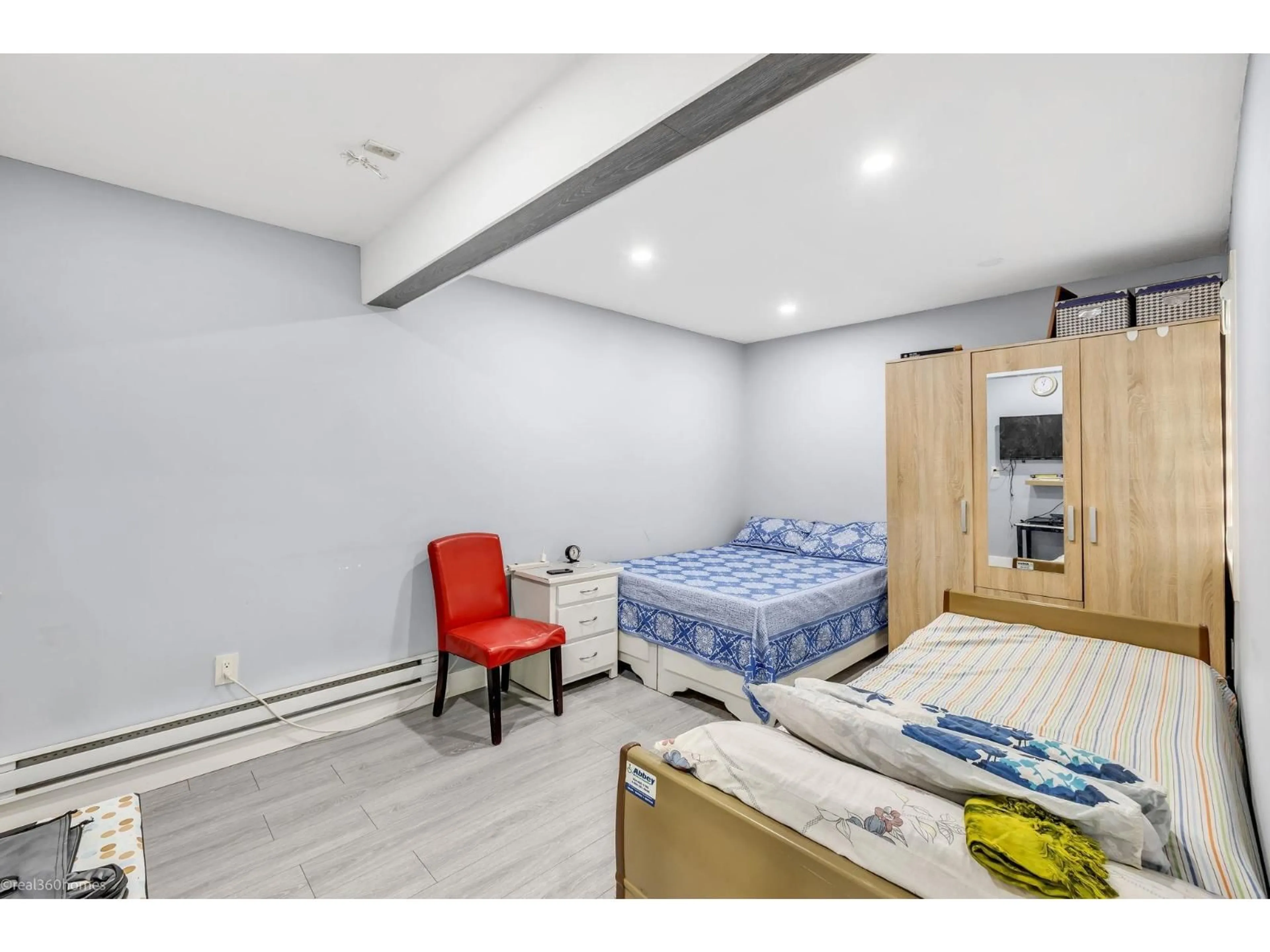 A pic of a room for 2952 SIDONI PLACE, Abbotsford British Columbia V2T5K1