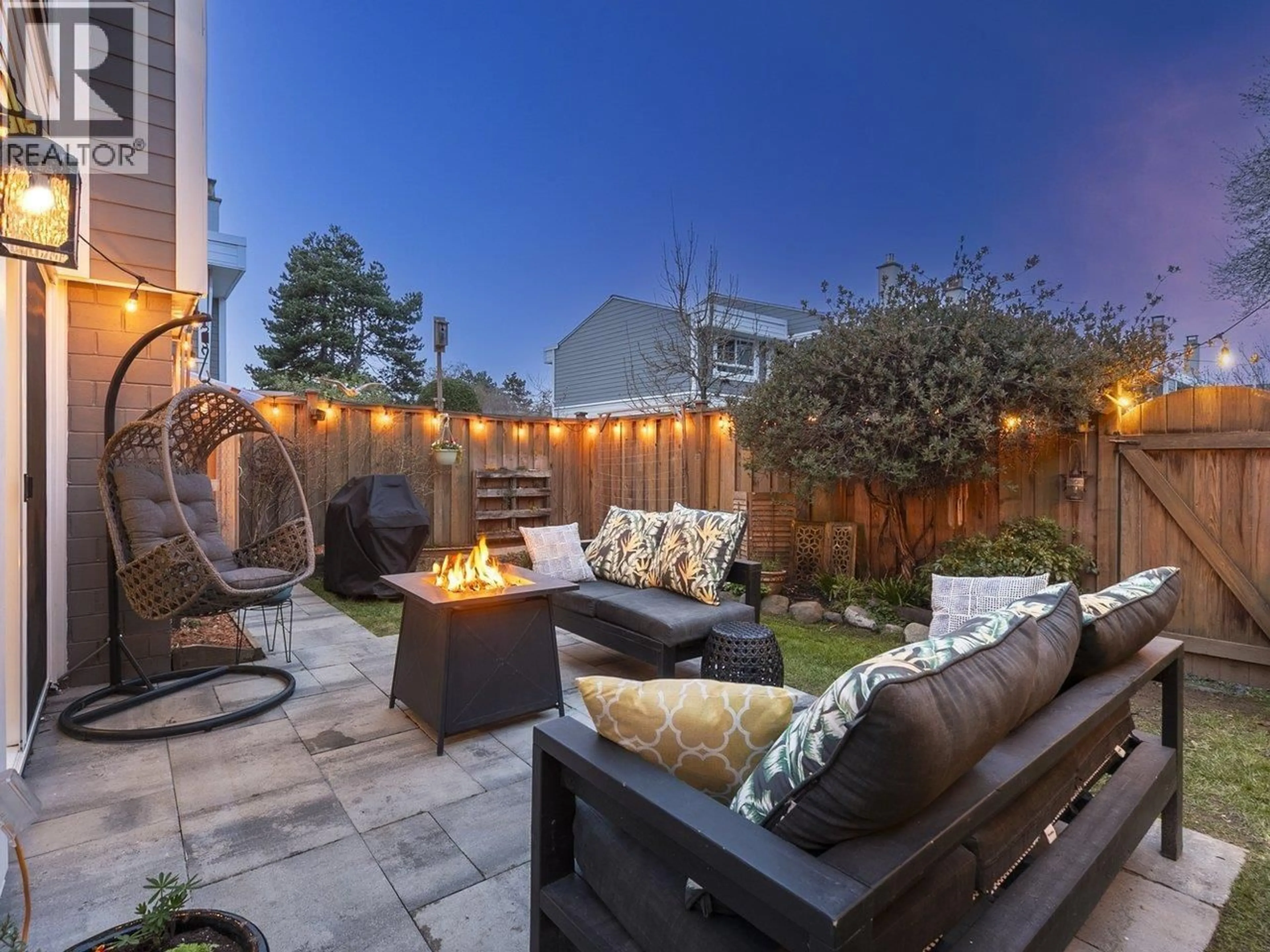 Patio, street for 1 - 3031 WILLIAMS ROAD, Richmond British Columbia V7E1H9