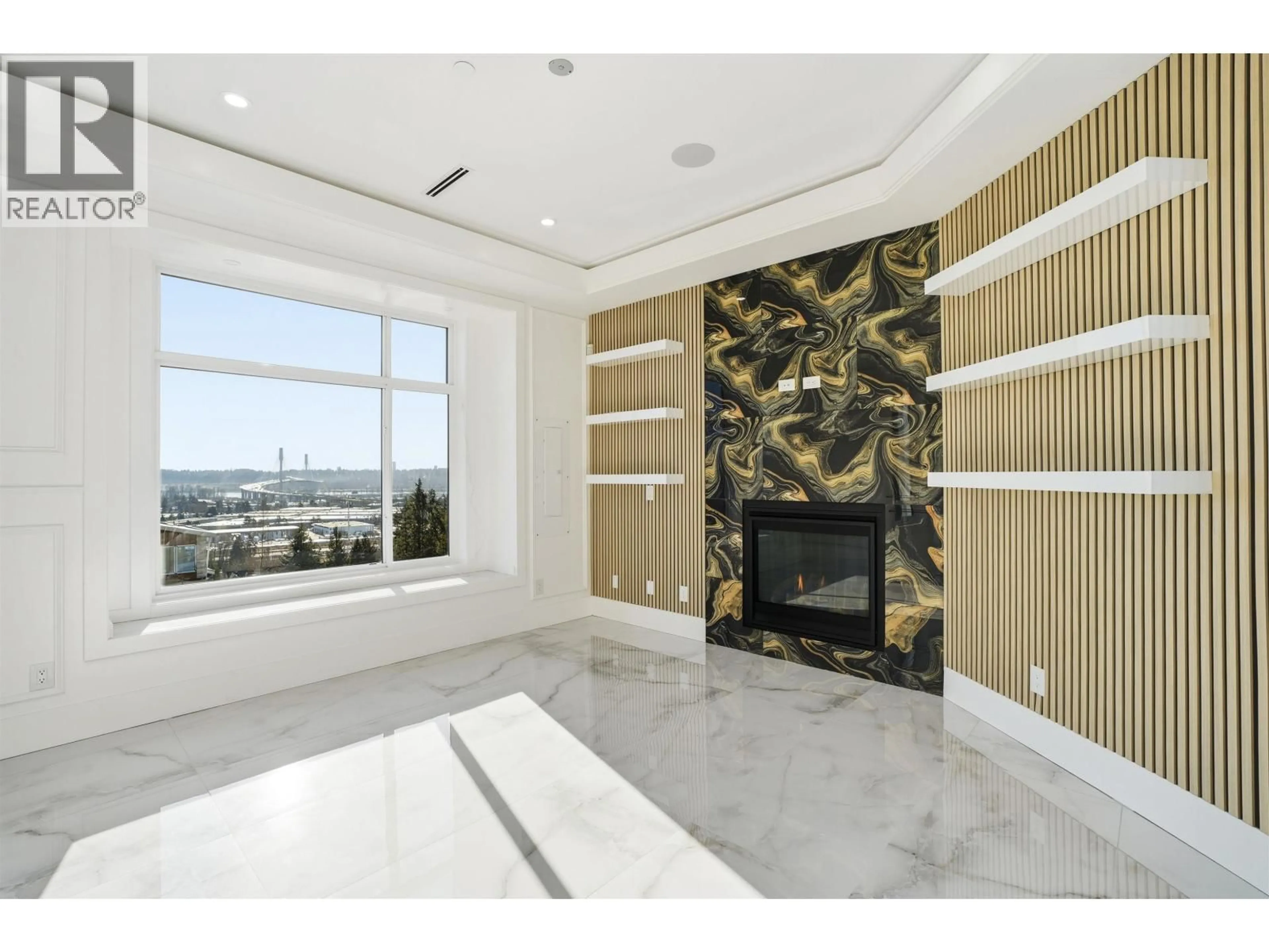 A pic of a room for 2263 MONASHEE COURT, Coquitlam British Columbia V3K6P7