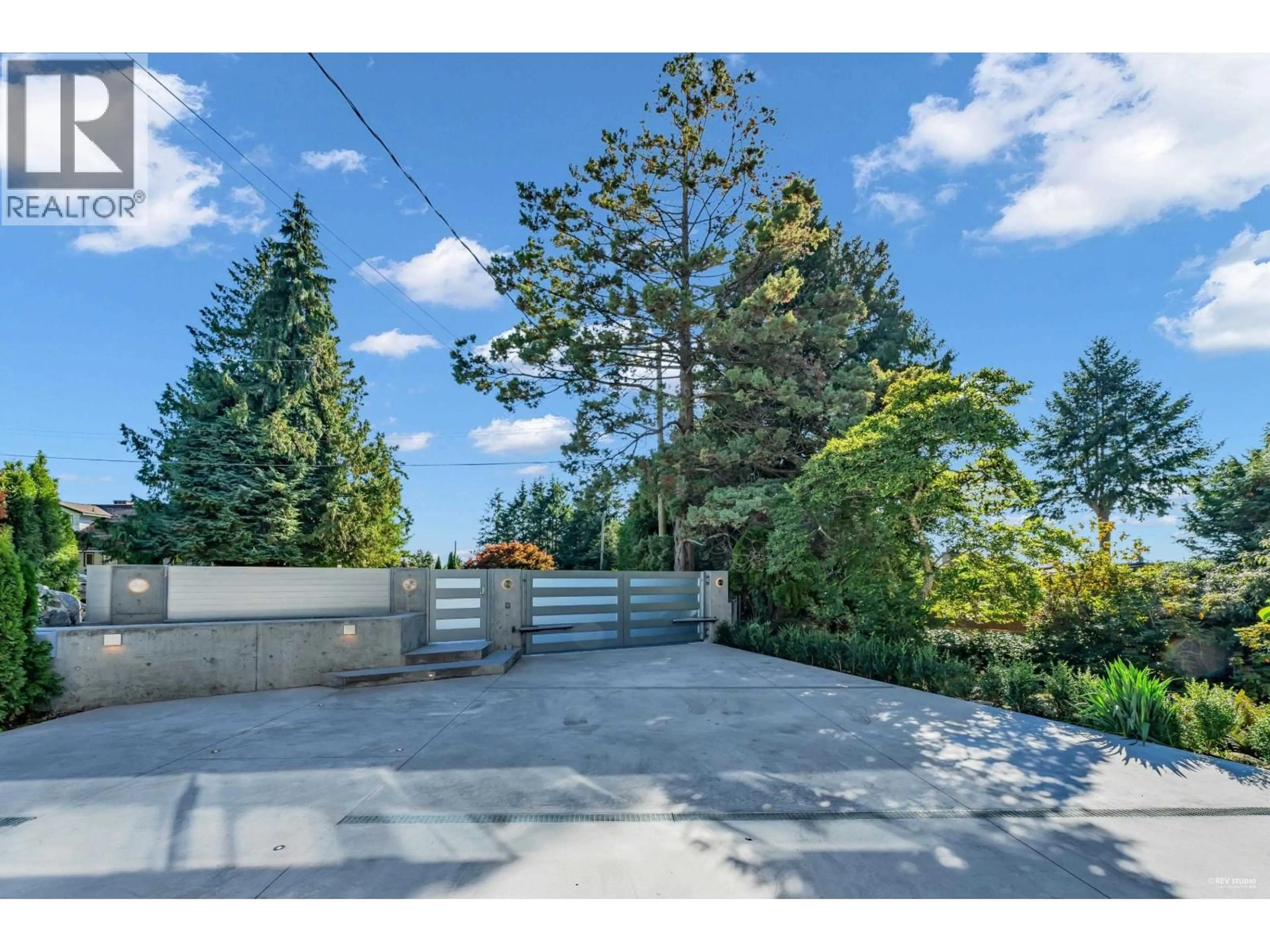 Unknown for 4138 BURKEHILL ROAD, West Vancouver British Columbia V7V3M4