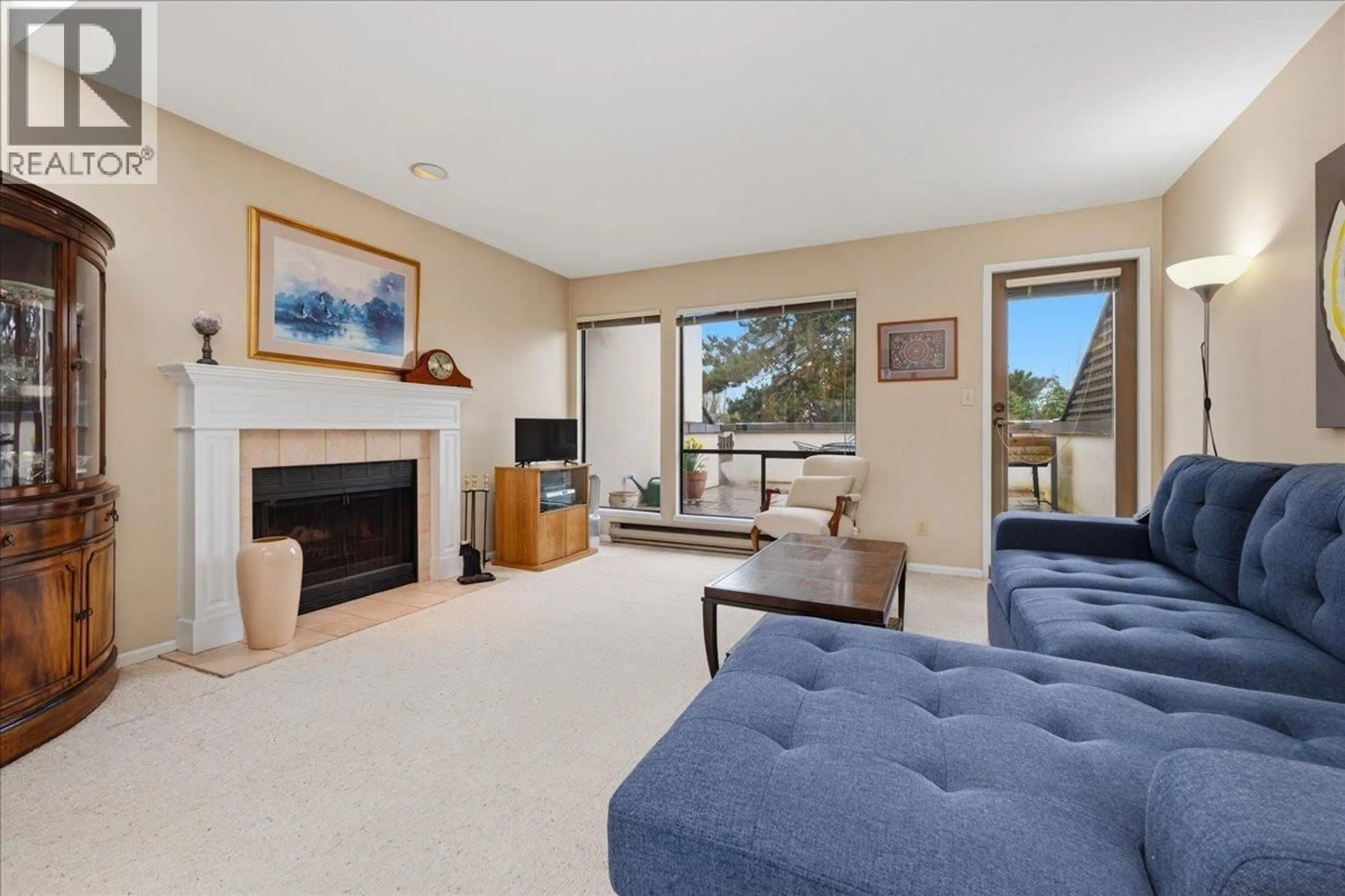 Living room with furniture, unknown for 6 - 5730 CARNARVON STREET, Vancouver British Columbia V6N4E7