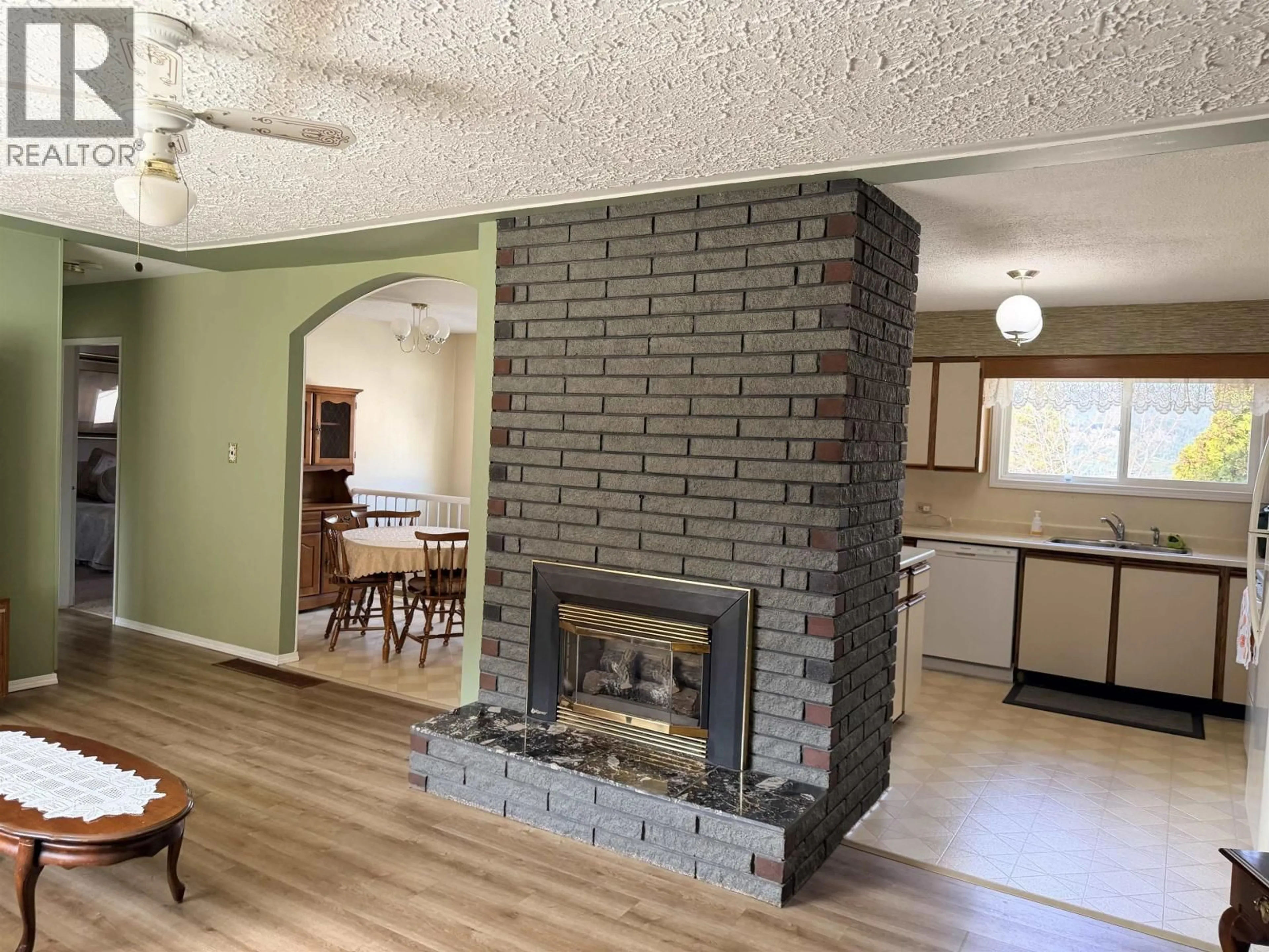 A pic of a room for 123 LAKEVIEW AVENUE, Williams Lake British Columbia V2G1B4