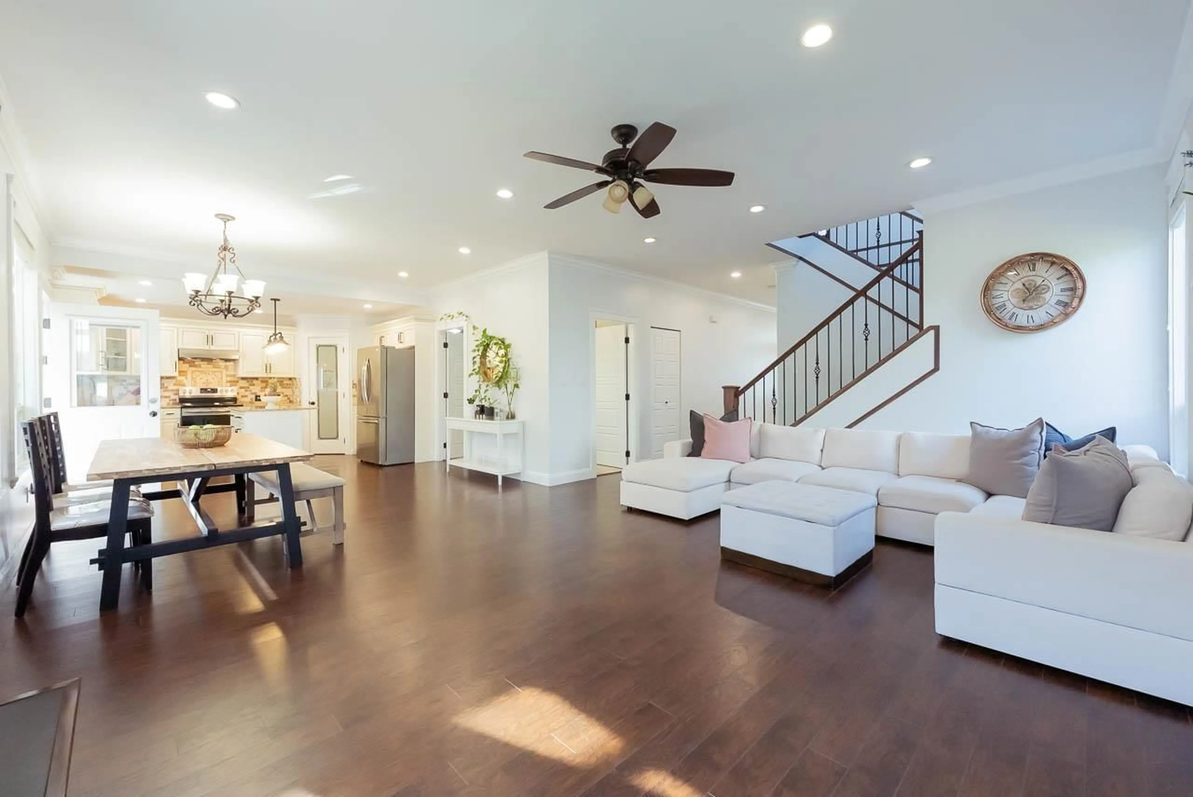 Unknown for 7260 196 STREET, Langley British Columbia V2Y3C3