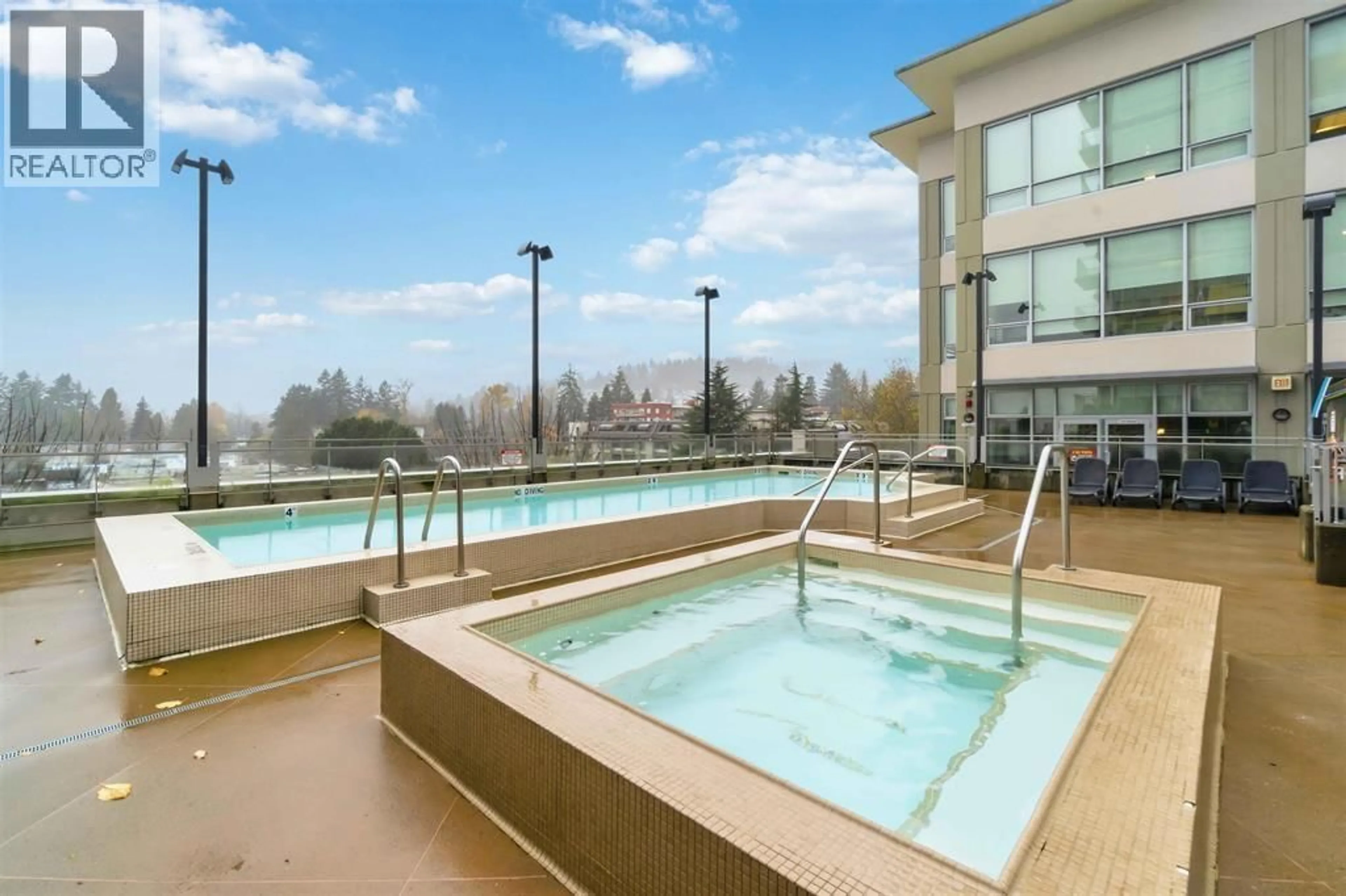 Pool for 1906 - 2955 ATLANTIC AVENUE, Coquitlam British Columbia V3B0H9