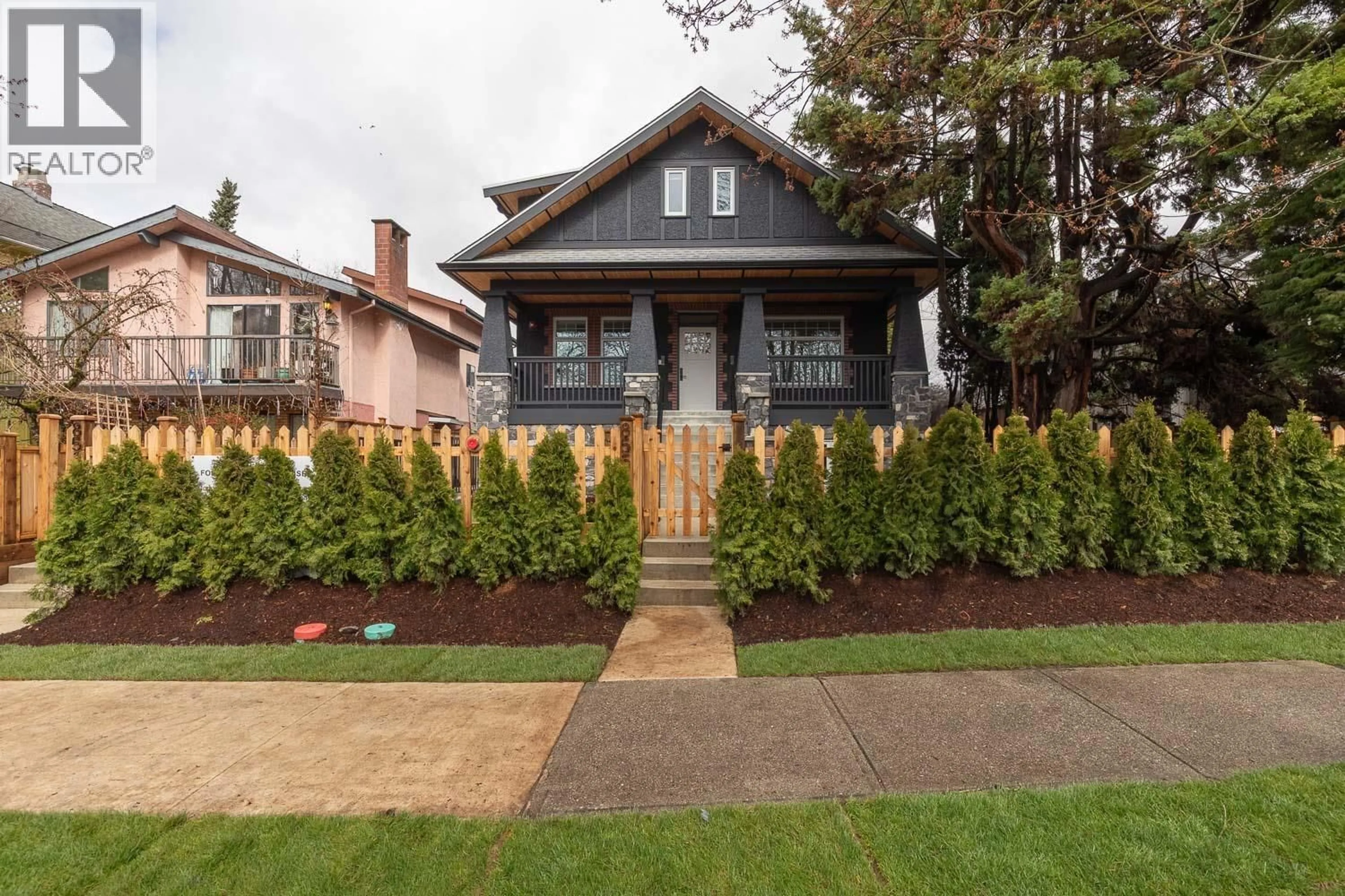 Home with brick exterior material, street for 855 19TH AVENUE, Vancouver British Columbia V5V1K6