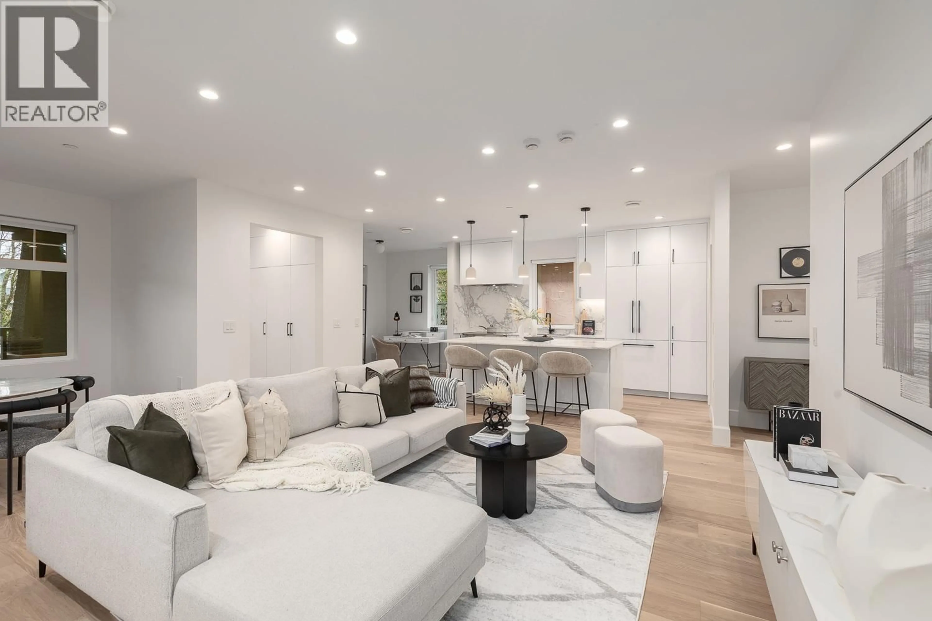 Living room with furniture, unknown for 855 19TH AVENUE, Vancouver British Columbia V5V1K6