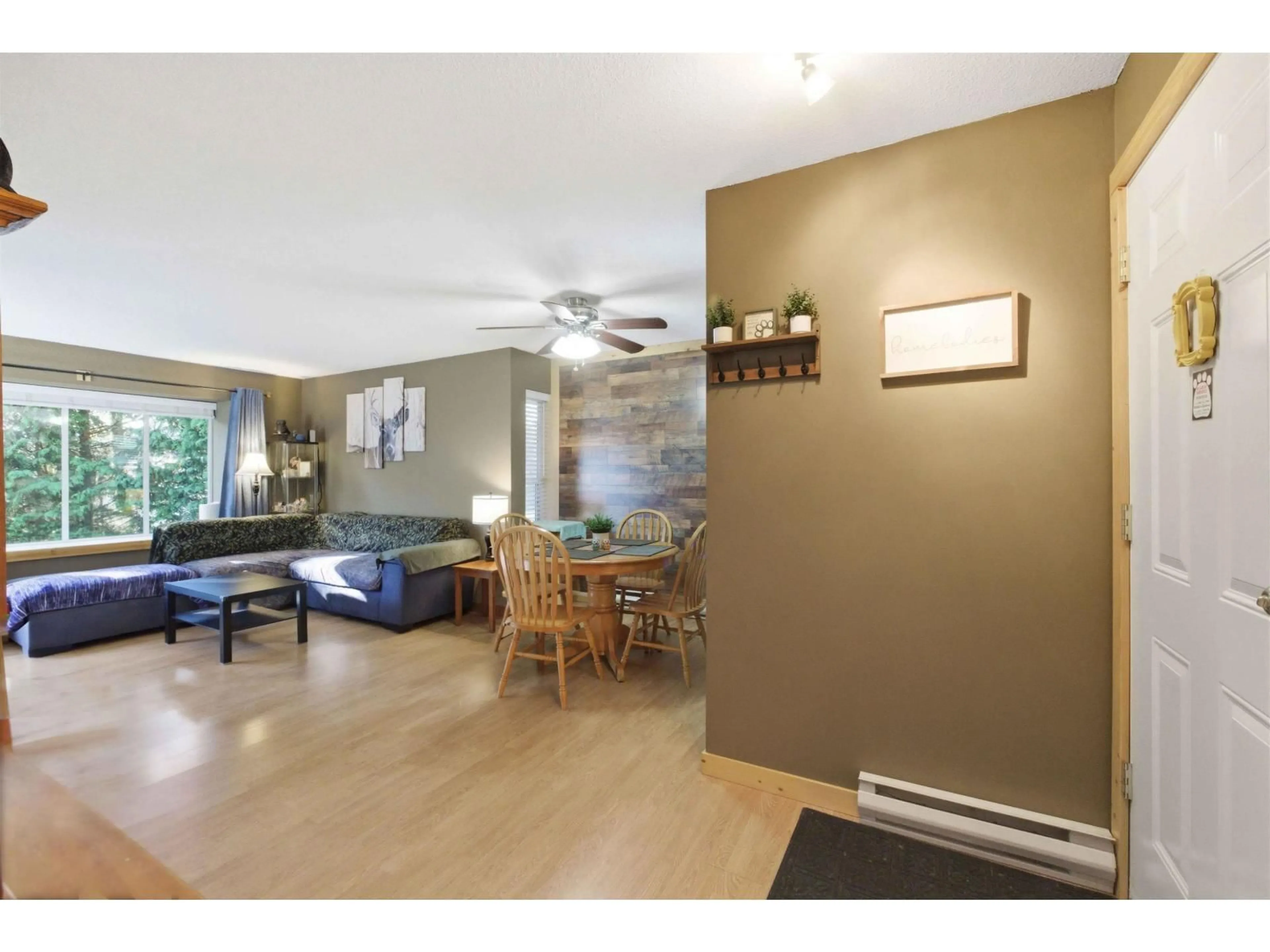 Unknown for 706 - 1750 MCKENZIE ROAD, Abbotsford British Columbia V2S3Z3